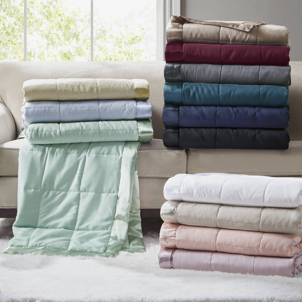 Black Polyester Twin Size Blanket - Lightweight Summer & Spring Bedding