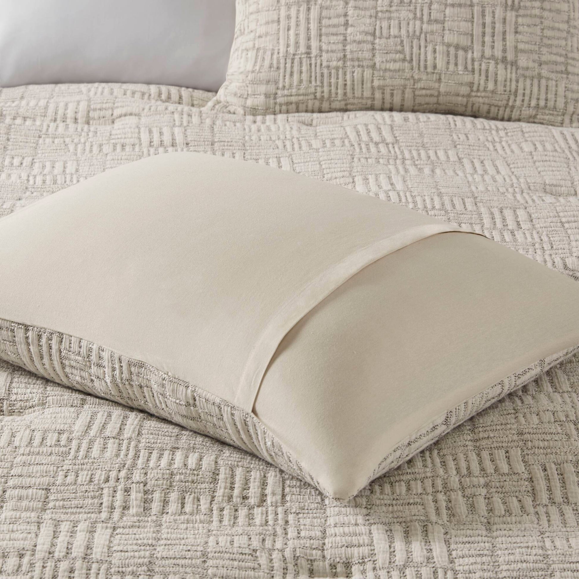Beige Polyester Comforter Set - Full & Queen Size