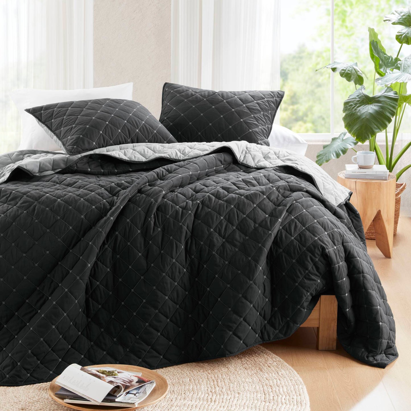 King Stripe Comforter Set - Multicolor Polyester