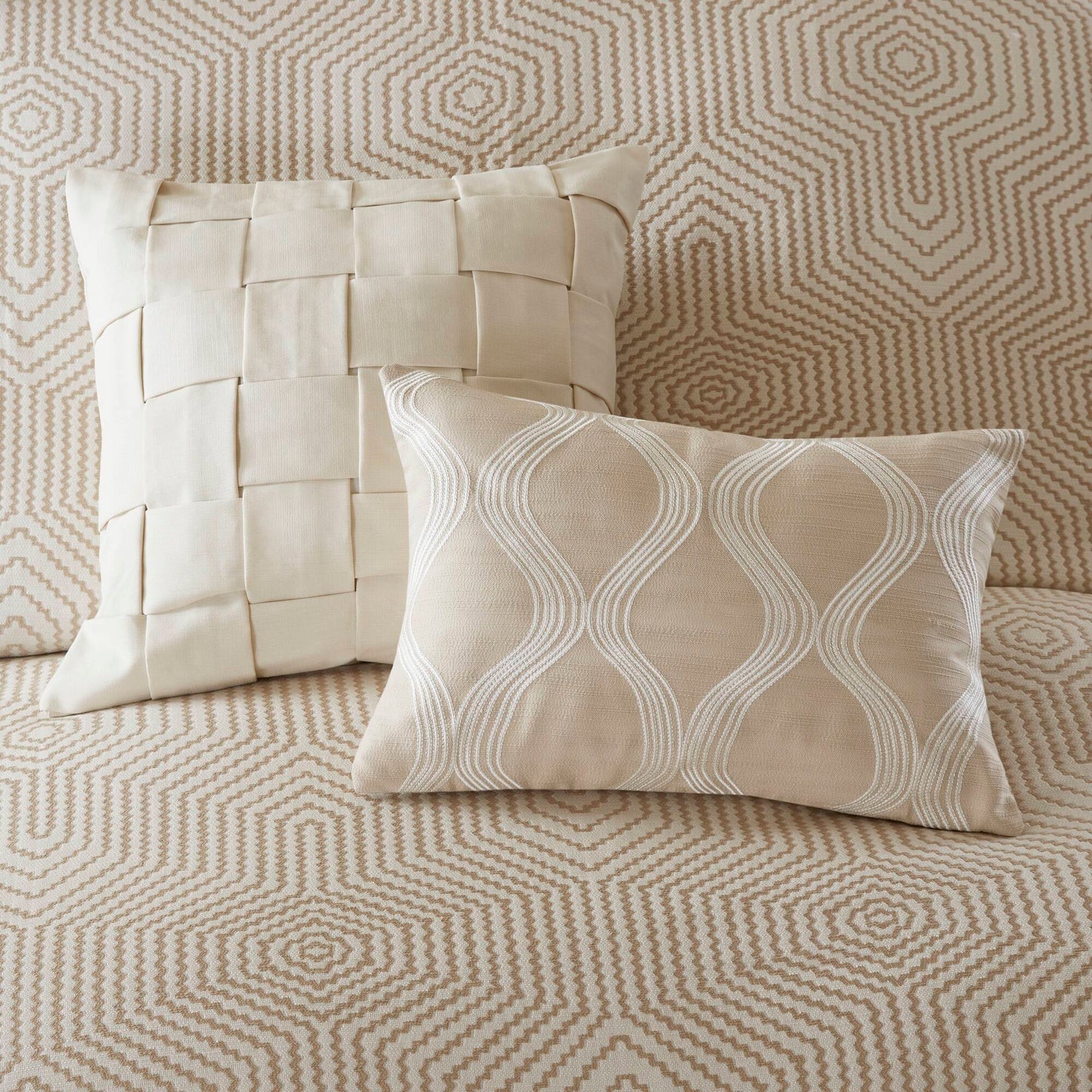 Queen Polyester Bedding Set Tan Ivory 8 Piece Comforter