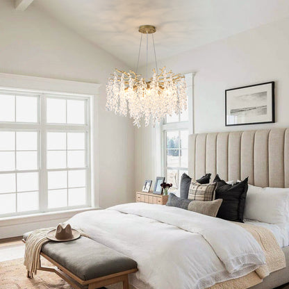 8 Light Gold Metal Farmhouse Chandelier with Crystal Accent for Dining Room