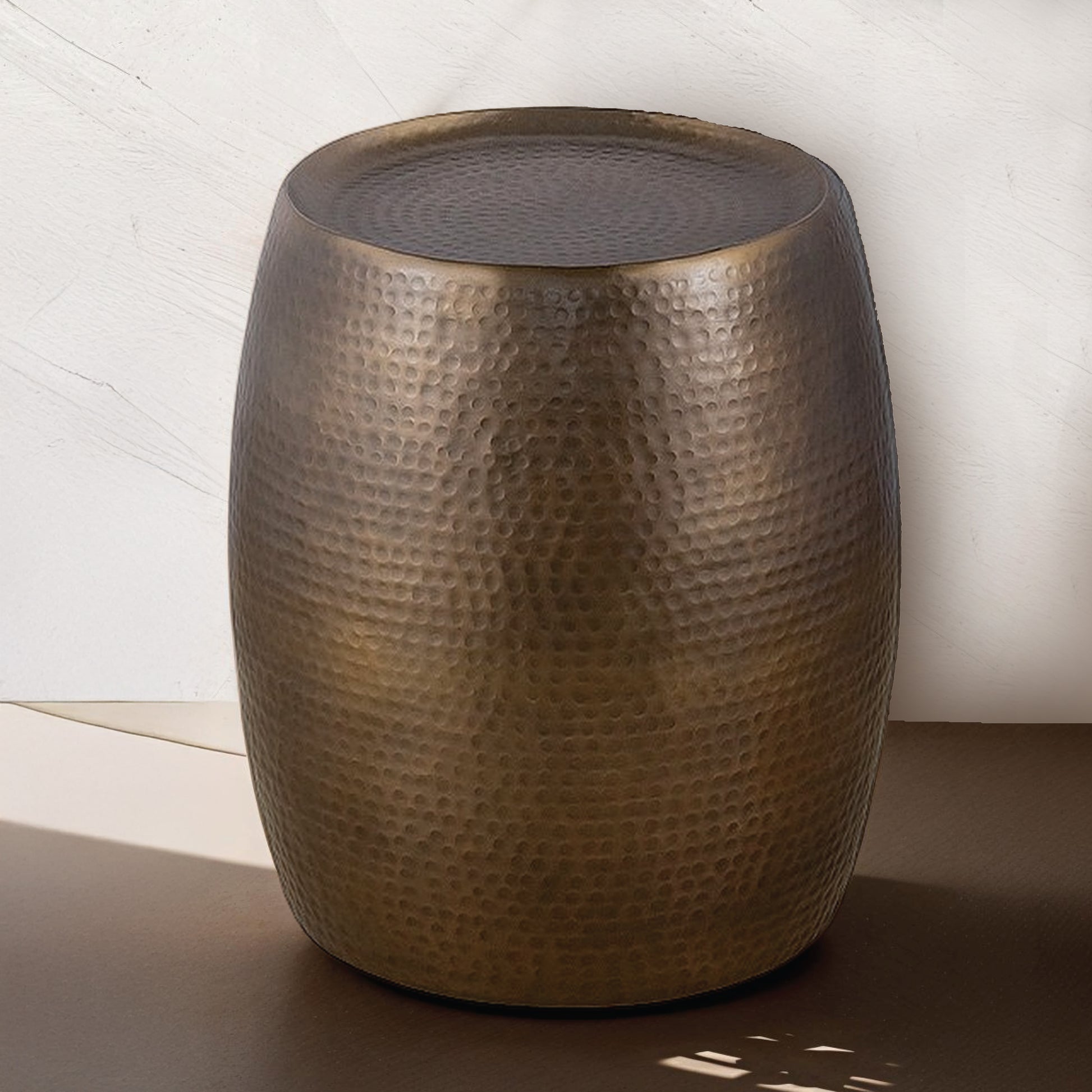 ET501 Modern Contemporary Aluminum material 21" Height End Table, Side Table with Glossy Hand Hammered Design Antique Gold