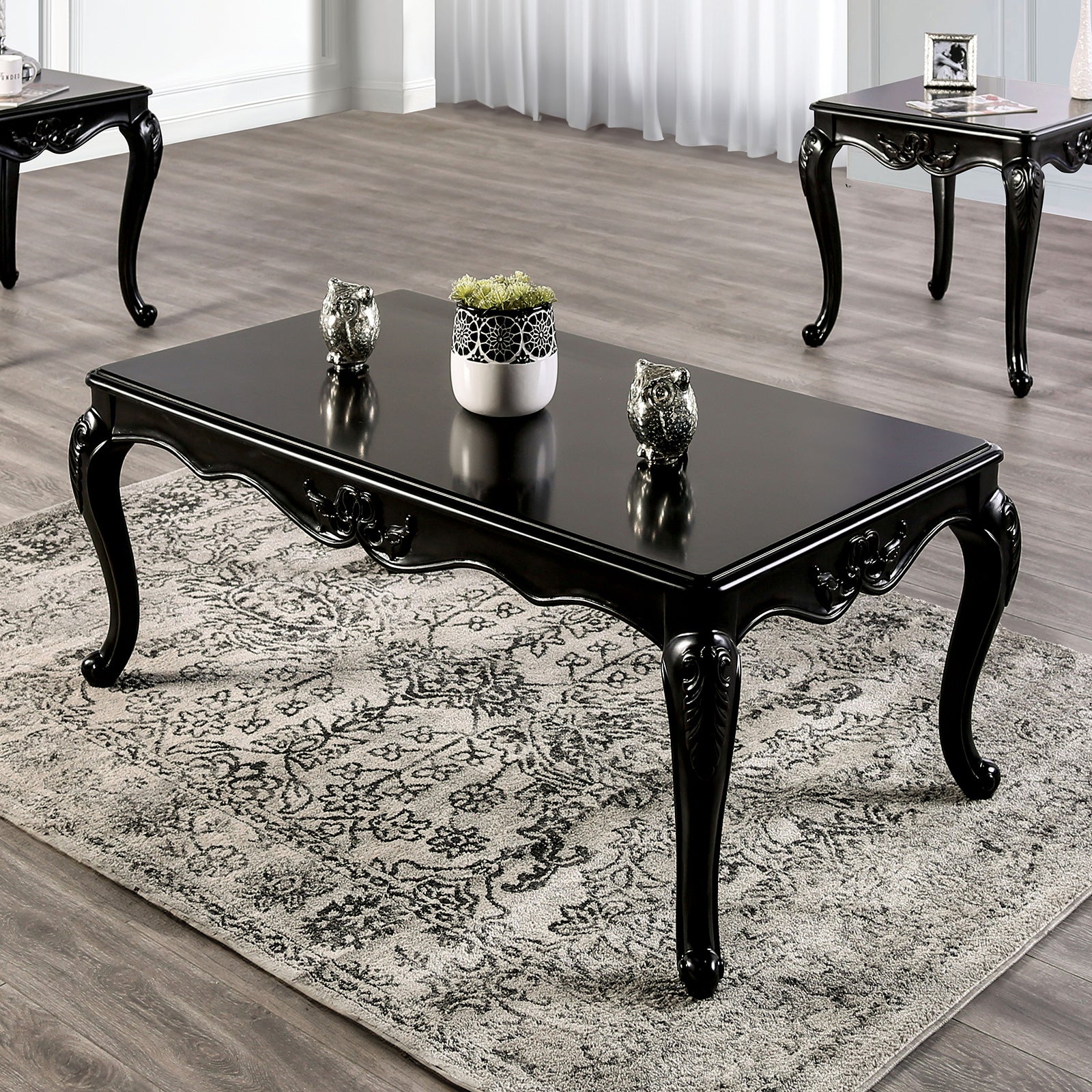 Traditional Style Rectangle Coffee Table  Curved Shaped Legs Carved Design Solid Wood Structure Espresso / Black Finish