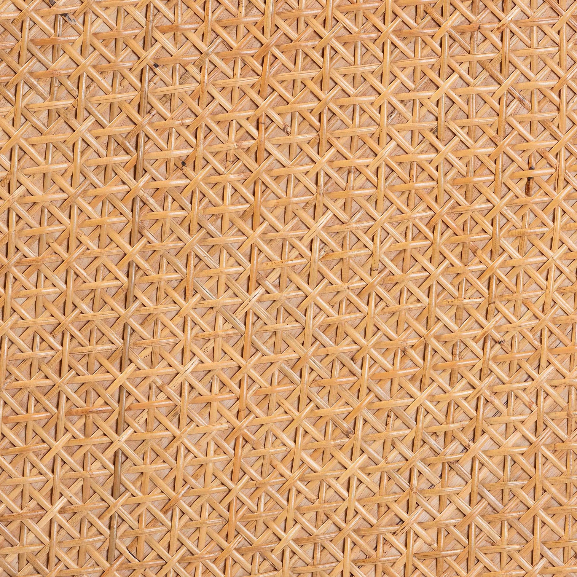 Honey Rattan Round Coffee Table - 31.5" Diameter