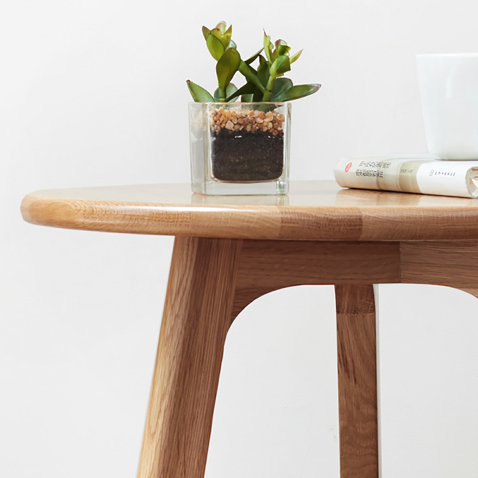 Natural Oak Round End Table - Small Side Table for Living Room & Bedroom