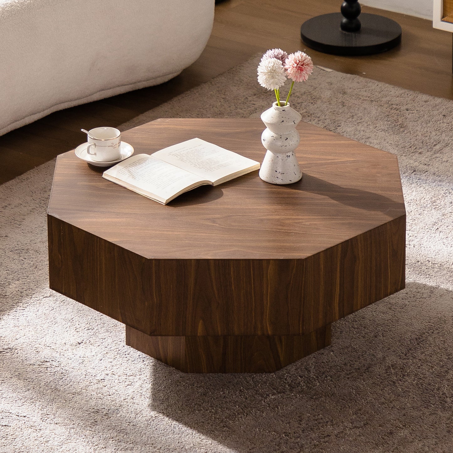 Walnut Round Coffee Table with Modern MDF Finish, 30.51 Inch for Living Room