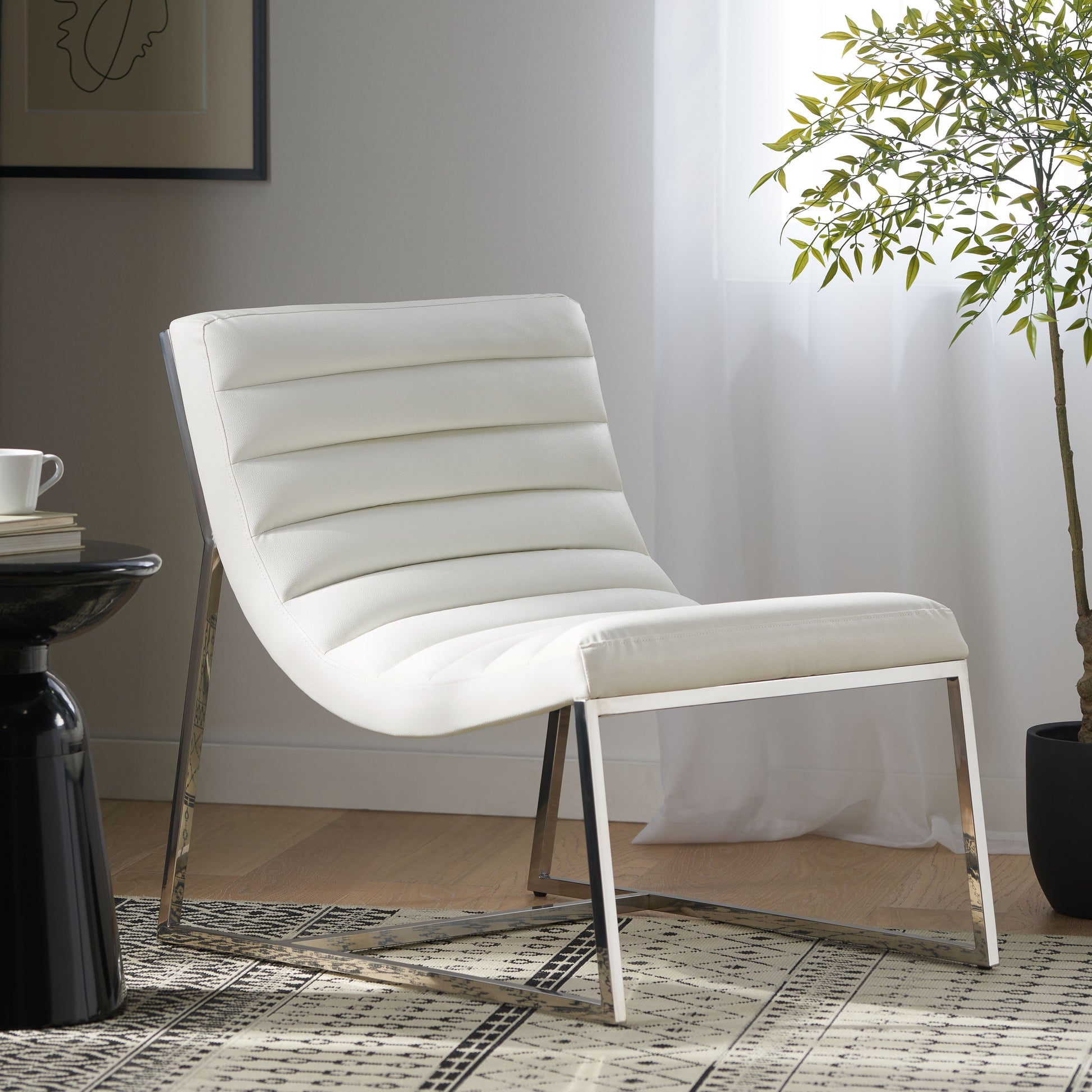 White Metal & Wood Roll Chair - Accent Seating for Living Room