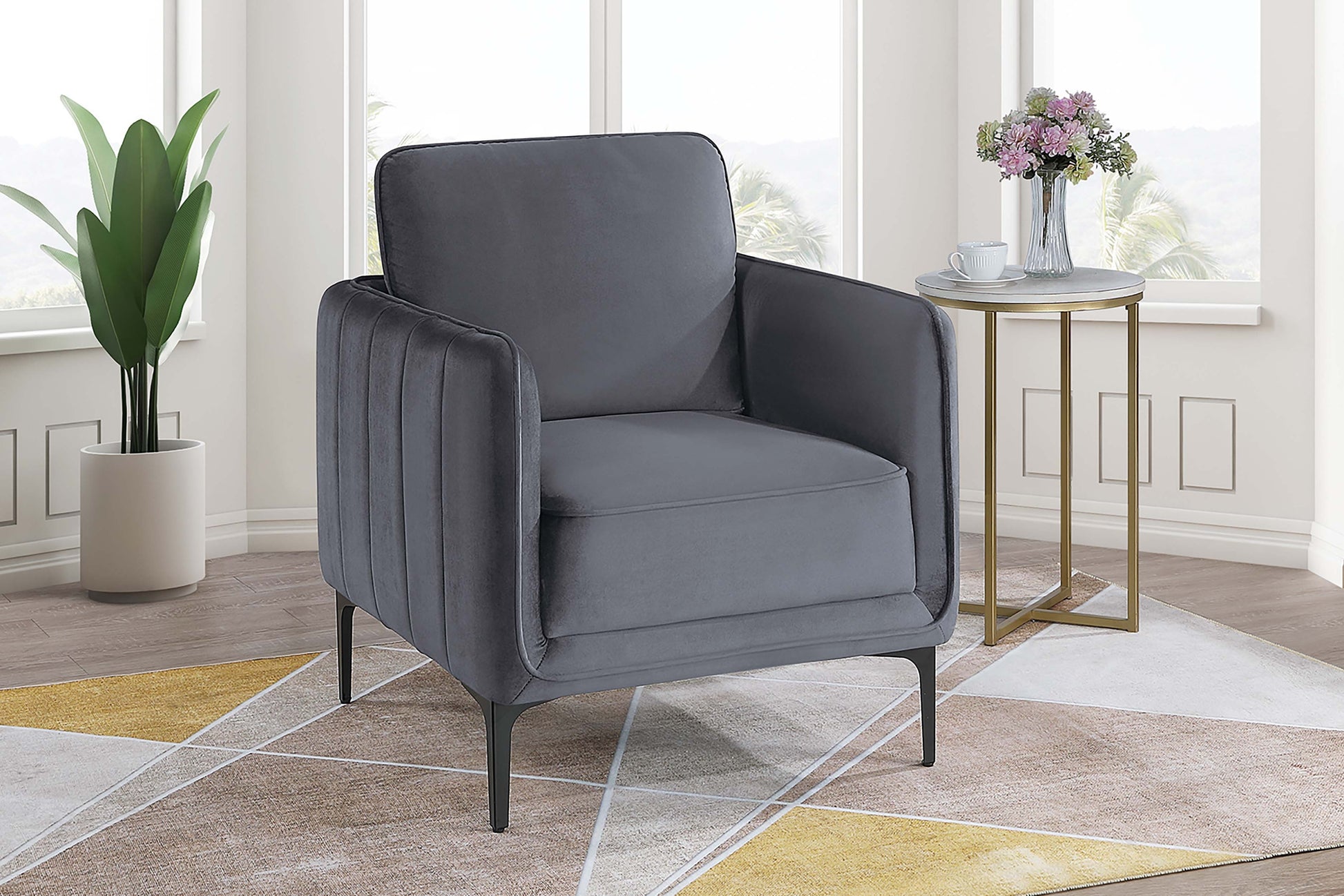Elegant Gray Velvet Accent Chair - Plush Comfort, Modern Style