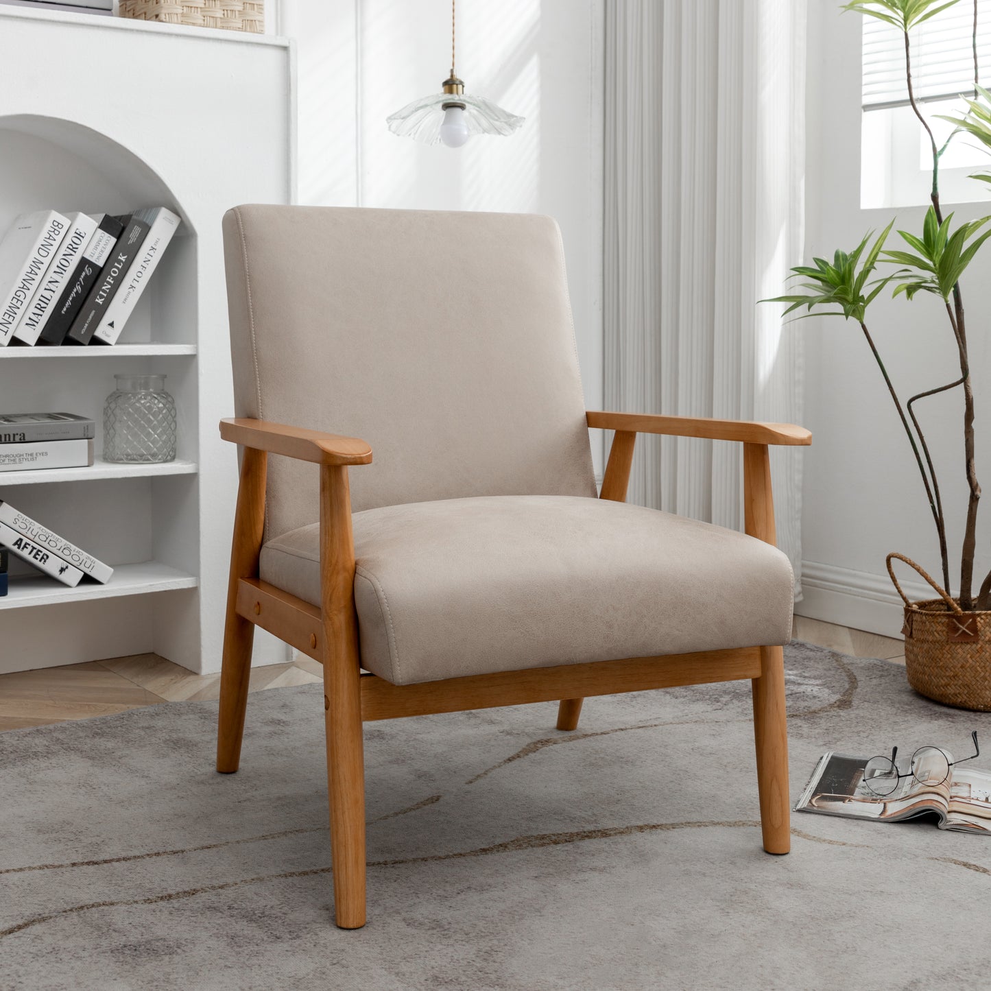 Light Camel Classic Arm Chair - Comfortable Accent Seating