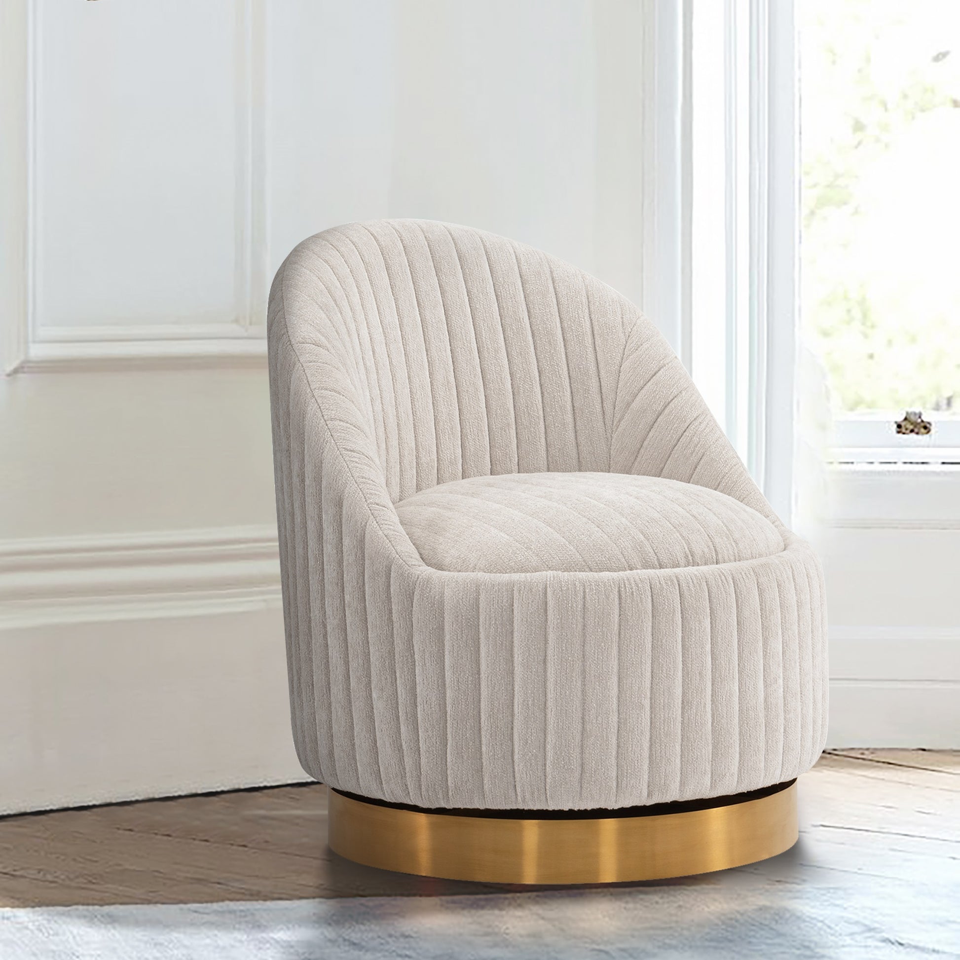 Cream Swivel Lounge Chair - Modern Comfort & Style