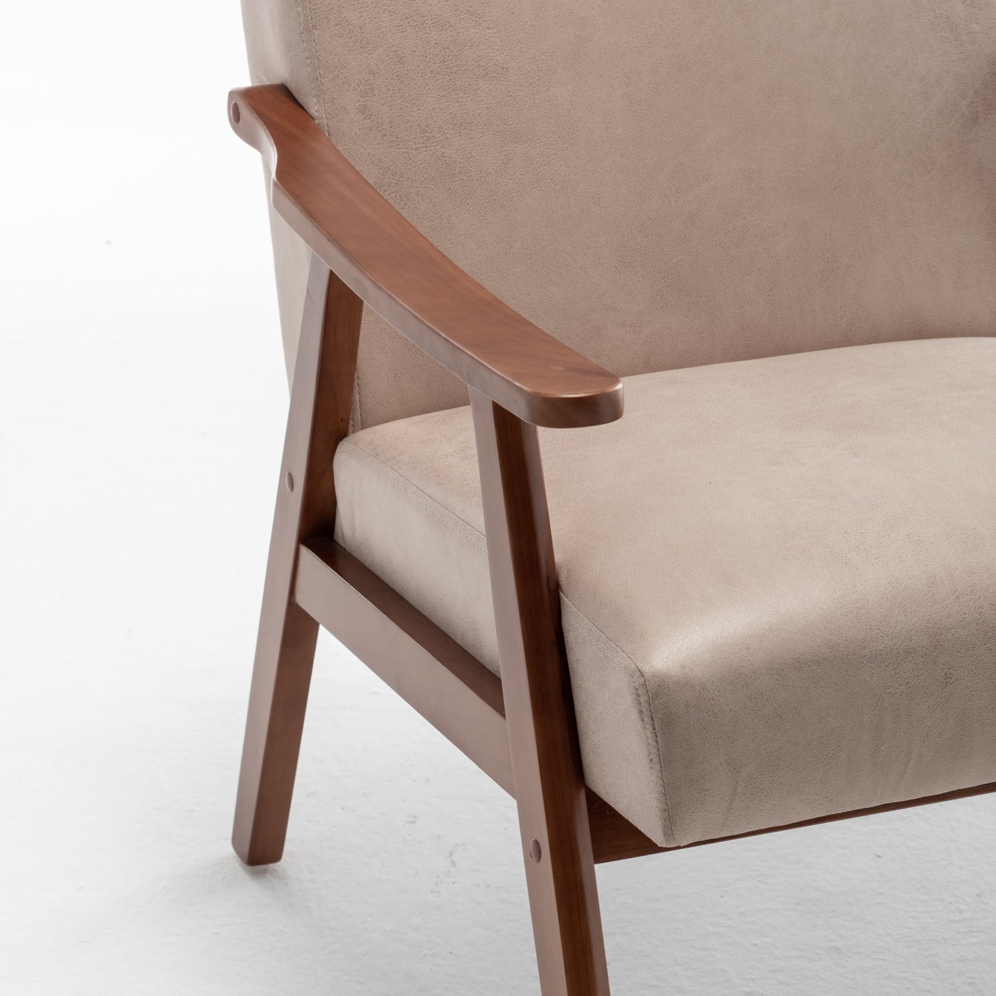 Light Camel Mid-Century Modern Accent Chair for Living Room