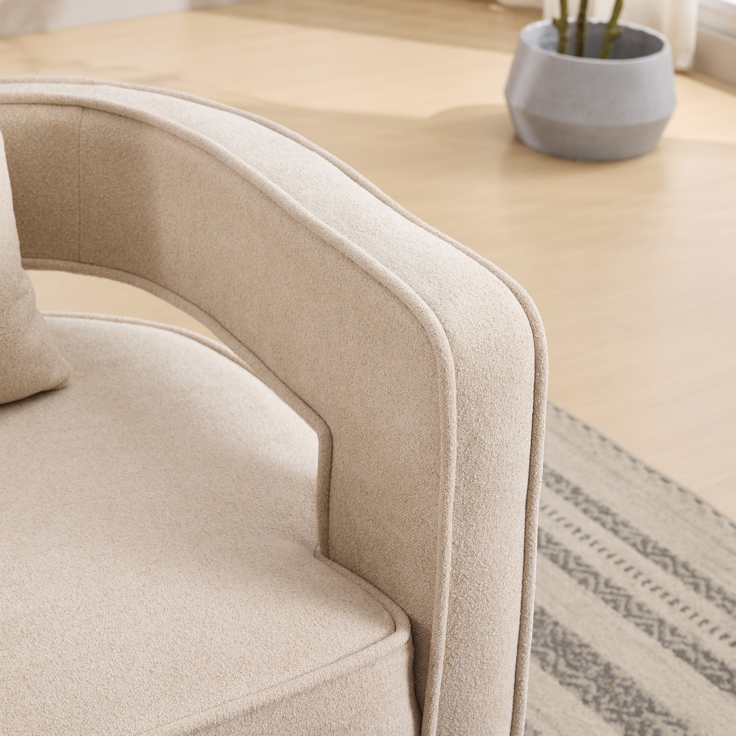 Beige Linen Blend Accent Chair - 28.94" Swivel Lounge Chair for Living Room