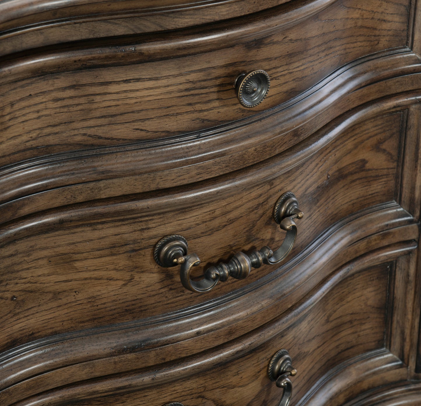 3 Drawer Brown Oak Bedside Cabinet Nightstand - Traditional Bedroom Furniture