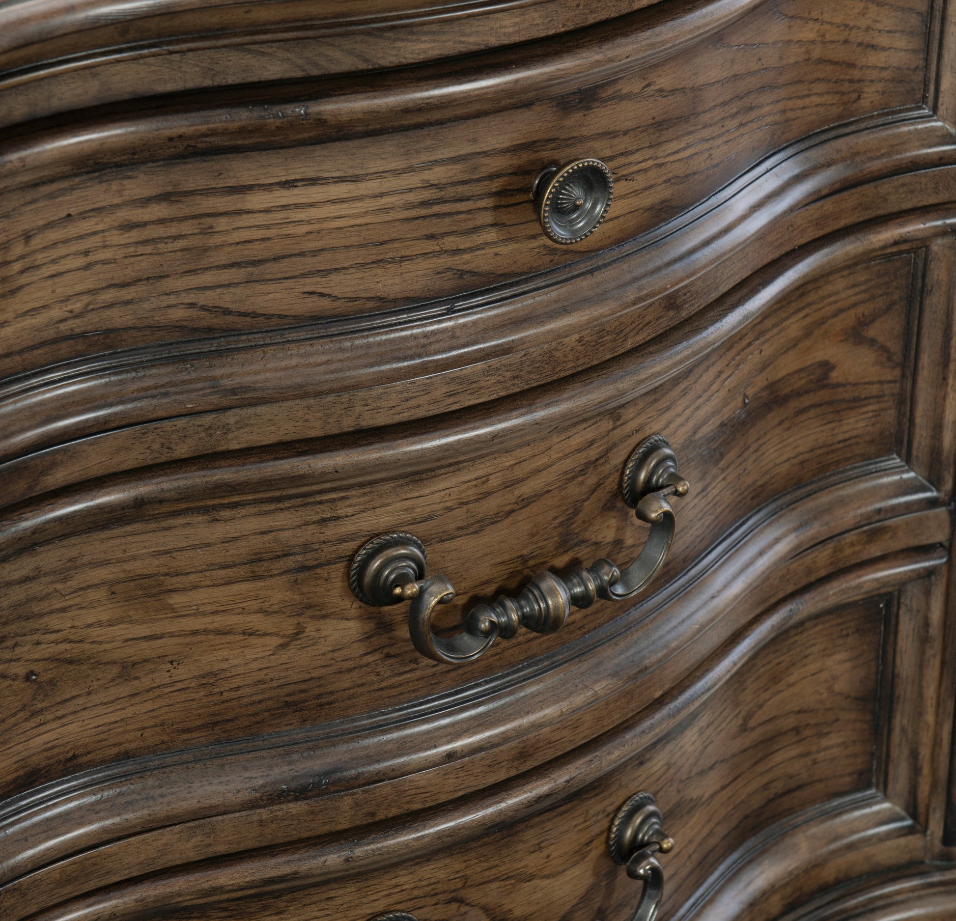 3 Drawer Brown Oak Bedside Cabinet Nightstand - Traditional Bedroom Furniture