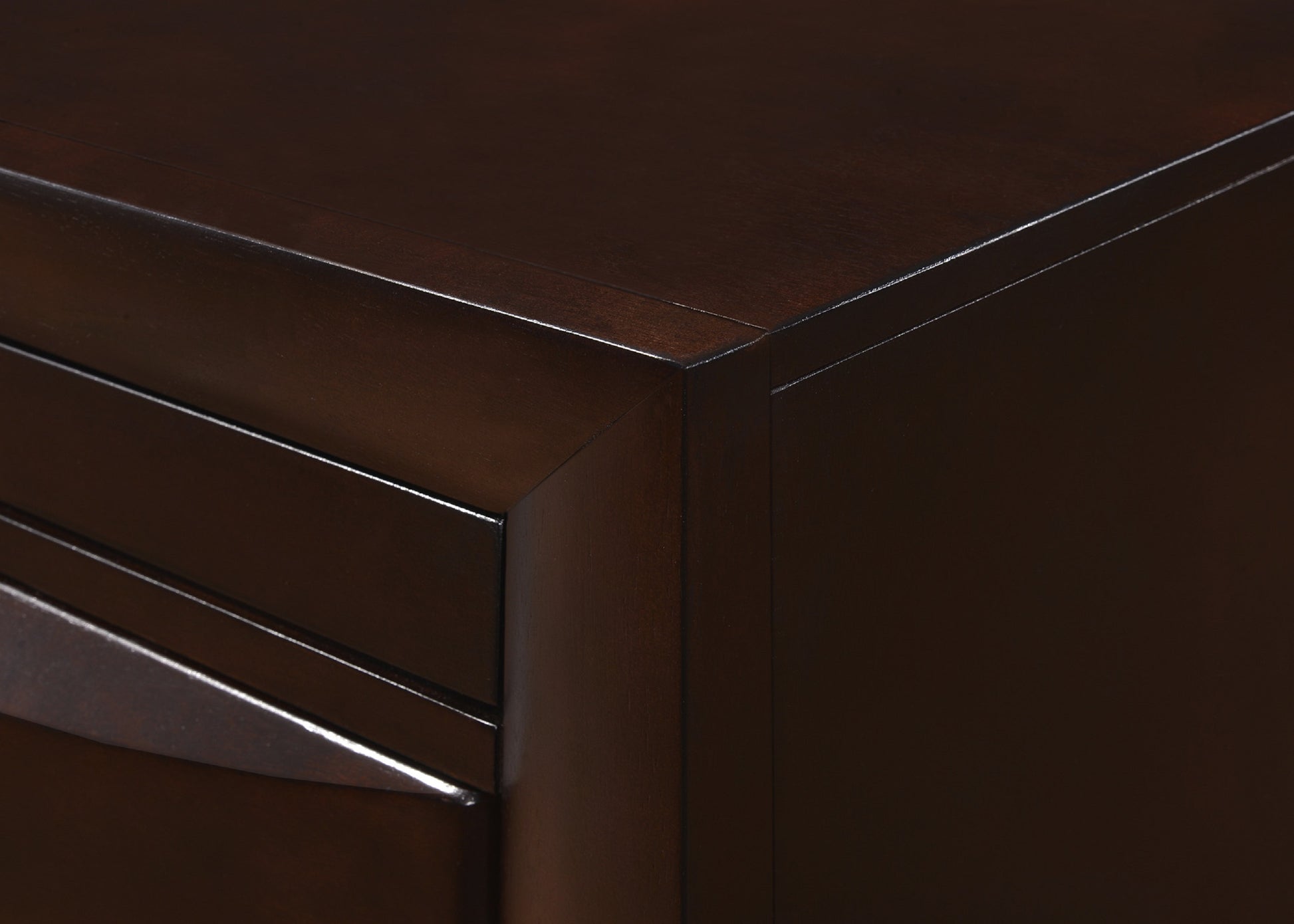 8 Drawer Brown Wood Dresser - Contemporary Bedroom Furniture