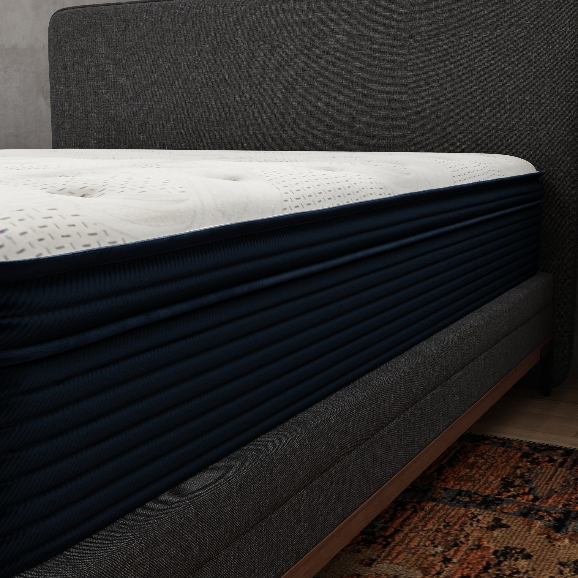 Queen Size Foam Spring Mattress - 13 Inch Plush