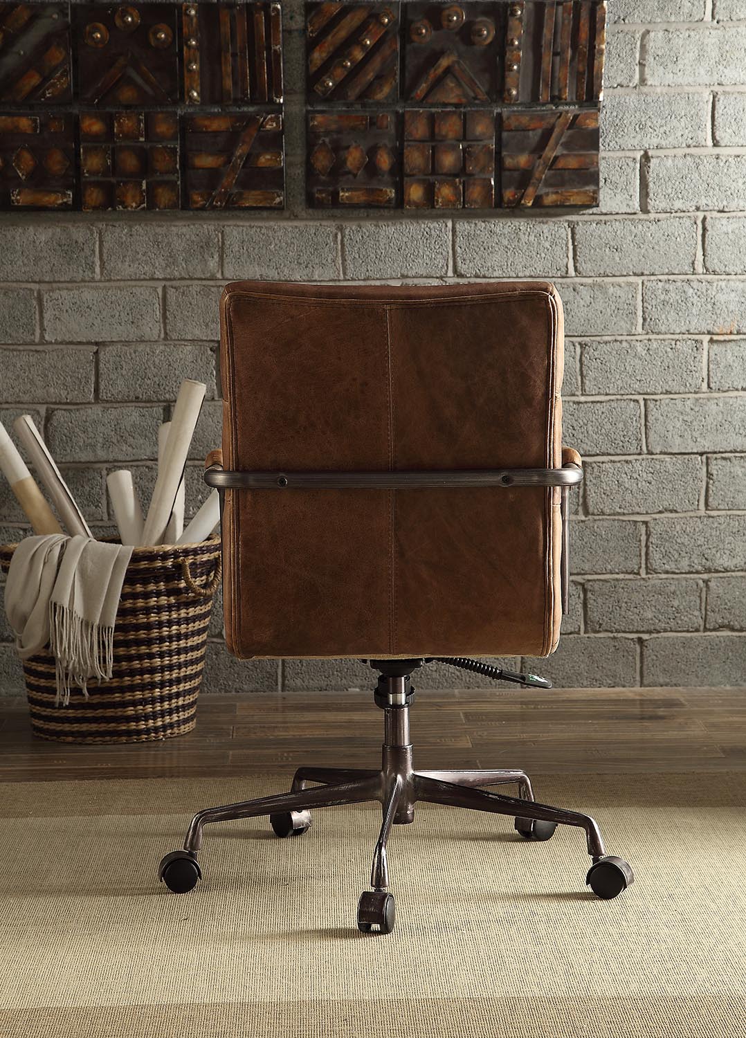 Retro Brown Swivel Office Chair - Genuine Leather