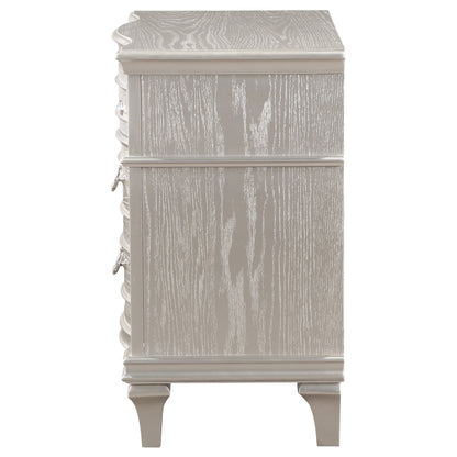 Evangeline Oak 3-Drawer Nightstand - Solid Wood Storage