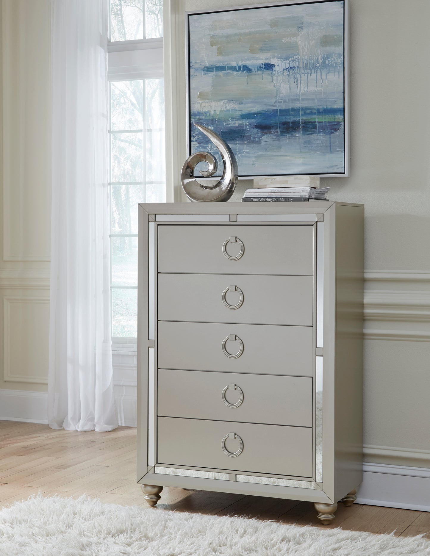 Silver Grey Modern Bedroom Dresser 33.27" W