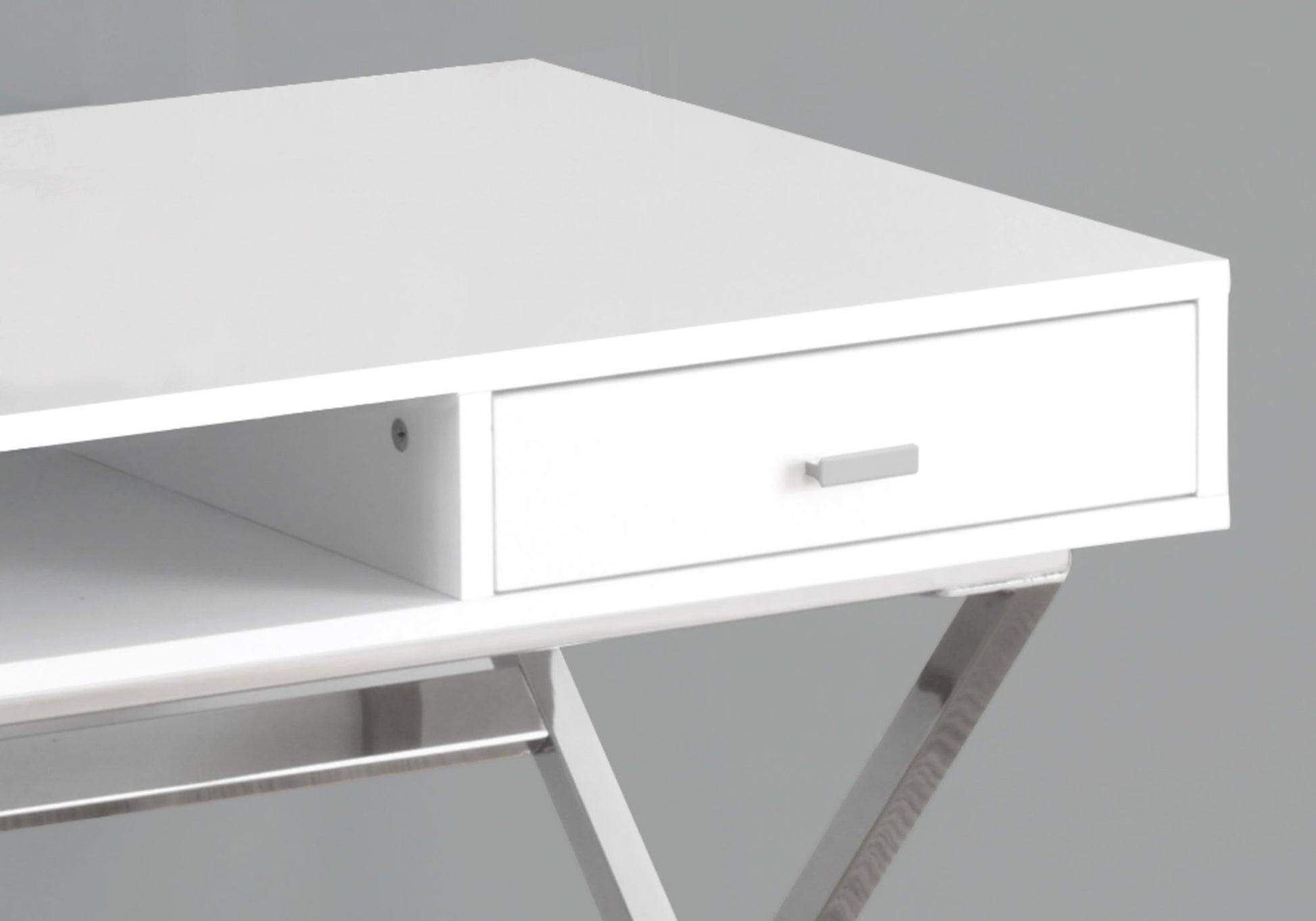 47 Inch White Computer Desk with Storage Drawers for Home Office