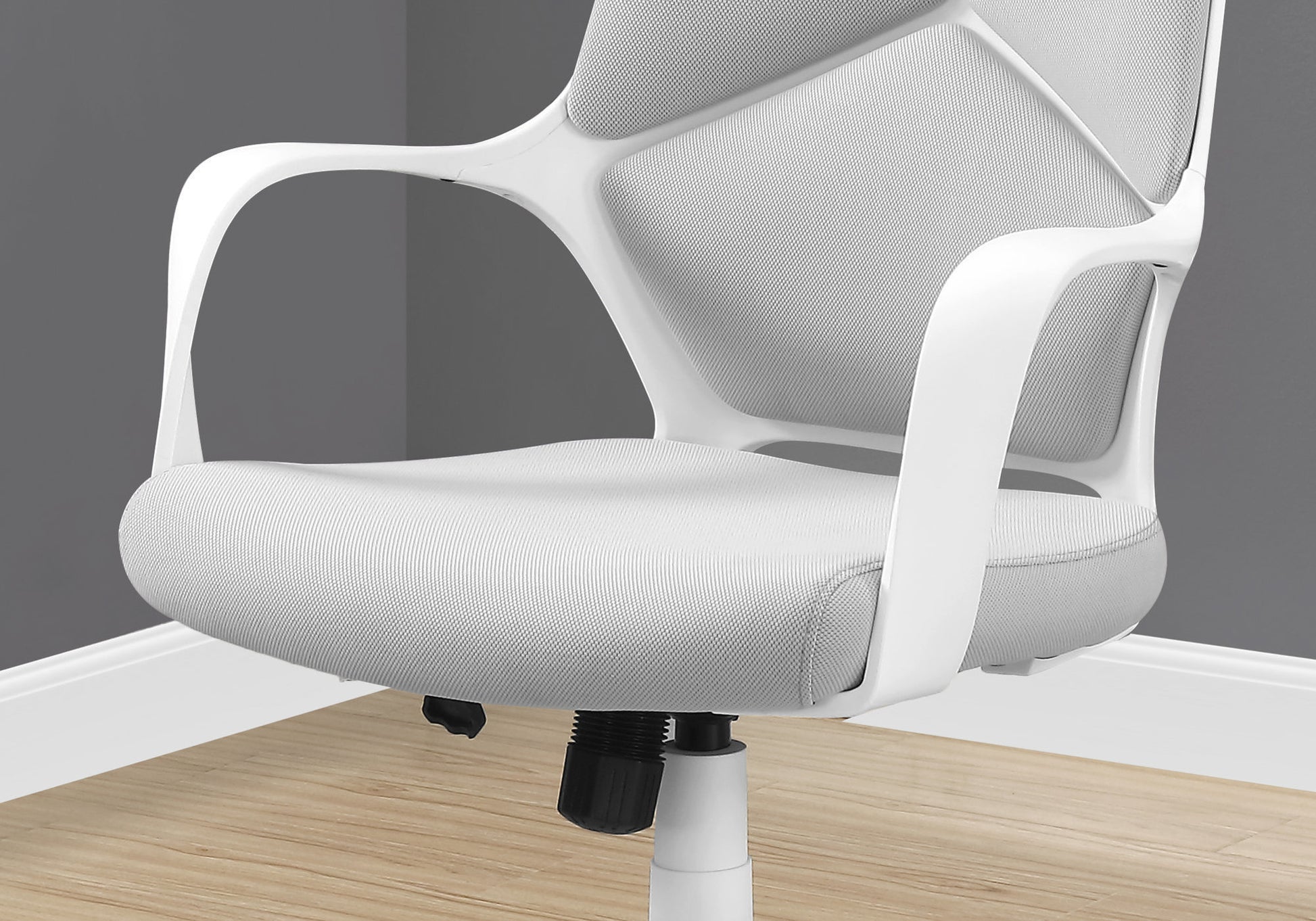 White Adjustable Office Chair - Ergonomic Work Chair