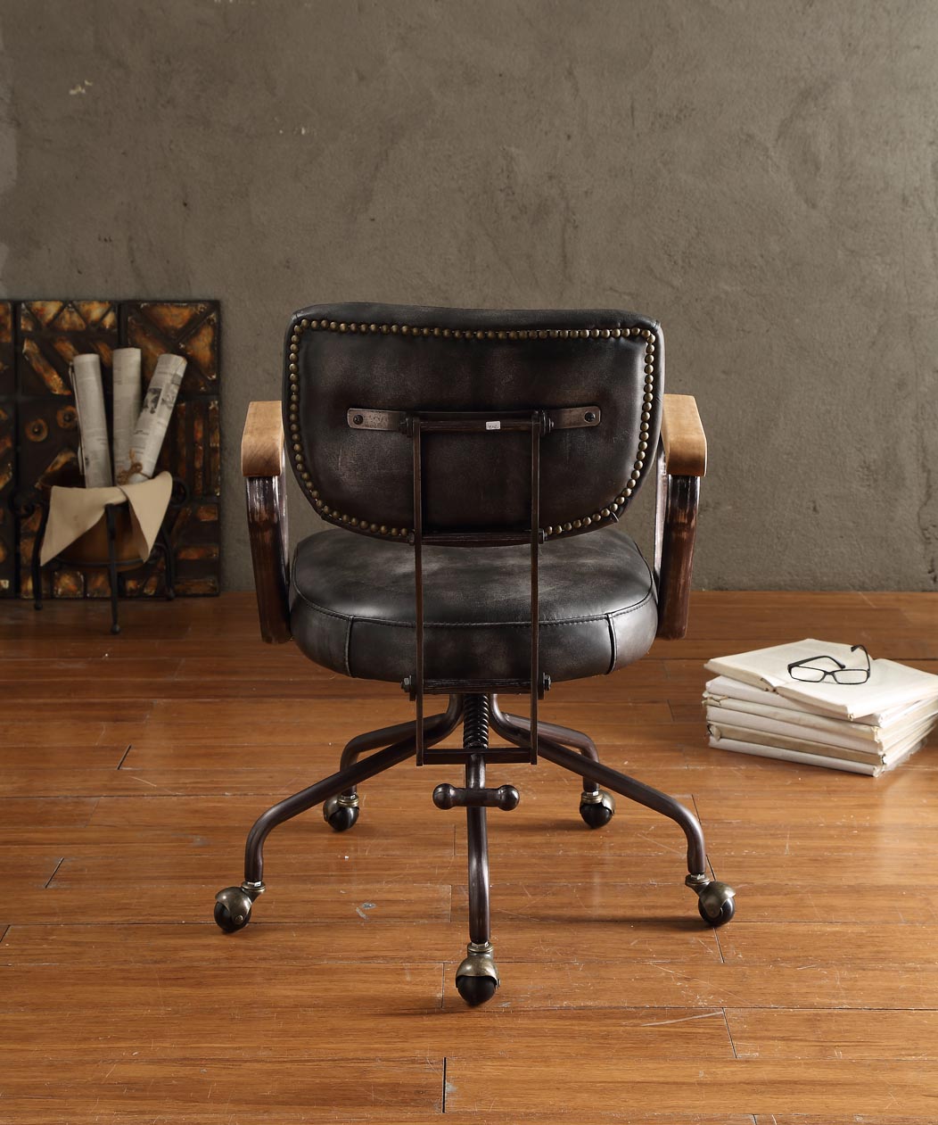 Hallie Vintage Black Leather Office Chair - Executive Swivel Desk Chair
