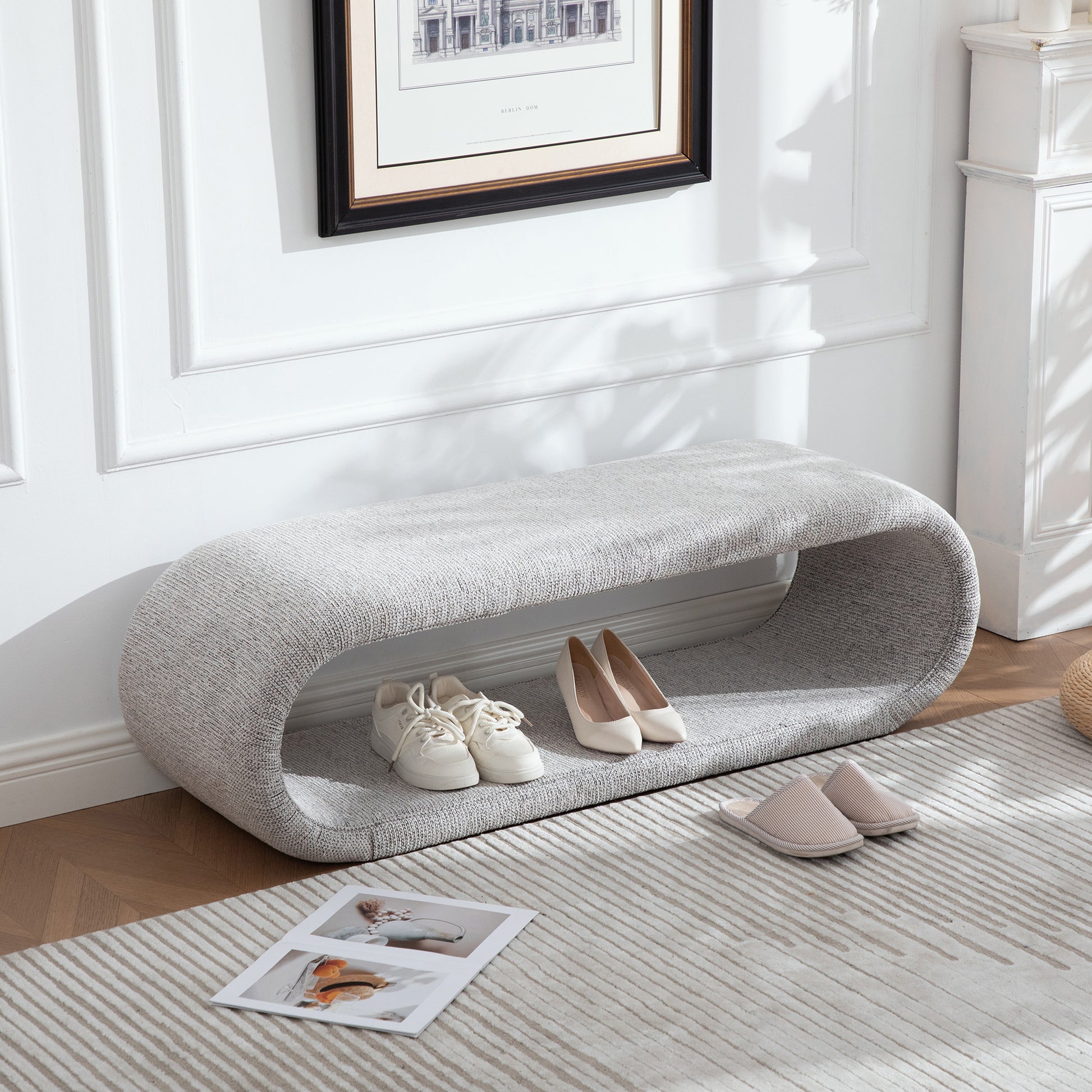 52.17"Wide Chenille Upholstered Bench for Bedroom End of Bed,Modern Shoe Bench for Entryway,equipped with an iron frame,Dining Room, Living Room,Bedroom,Light brown