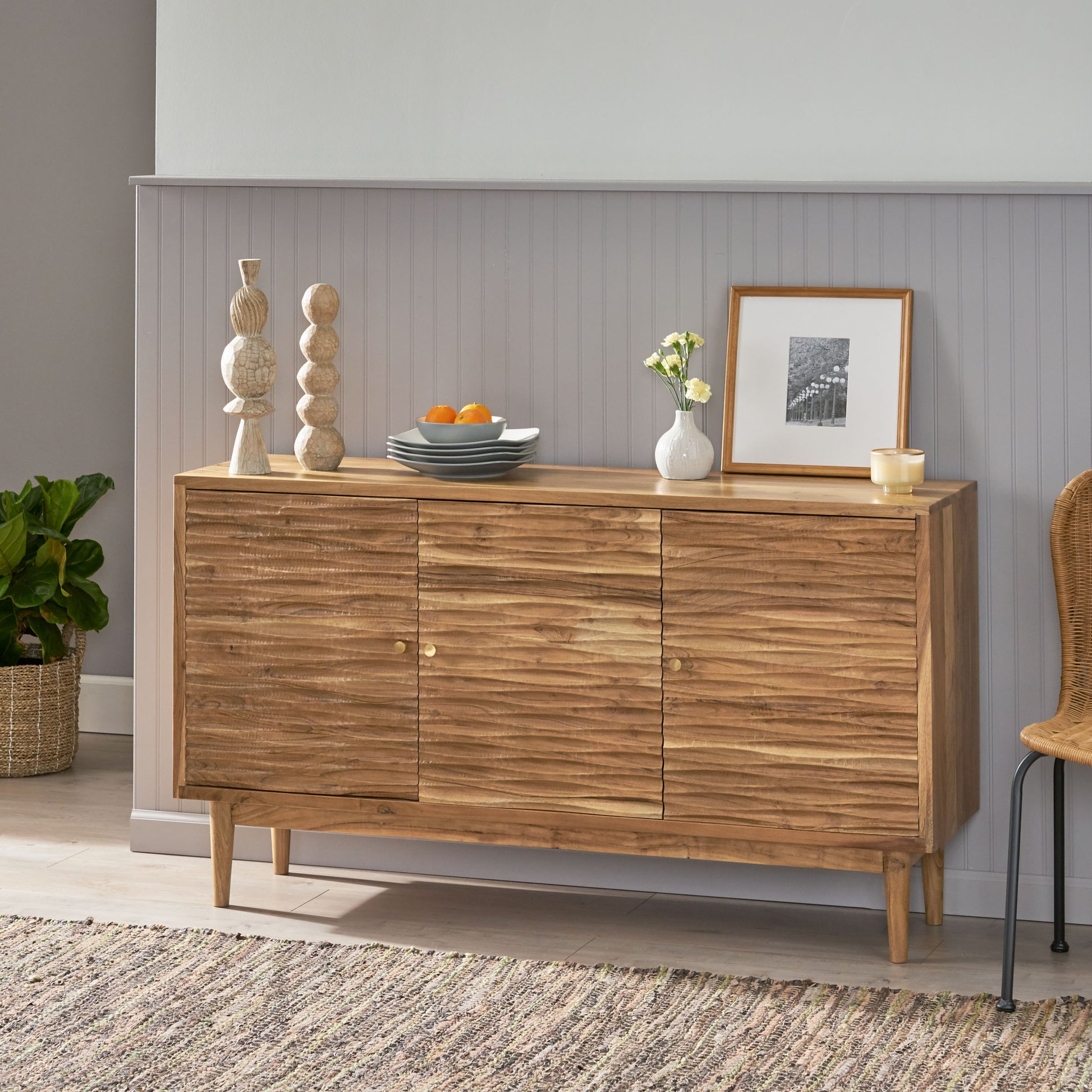 SIDEBOARD 3 DOOR