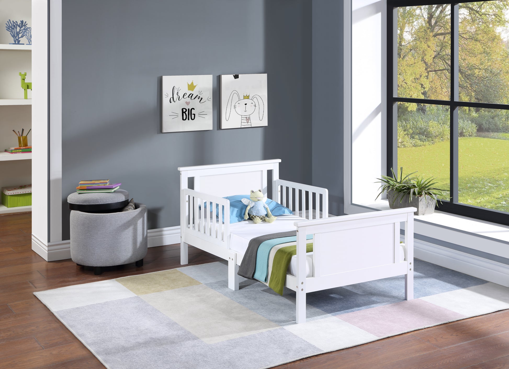 Connelly Toddler Bed White Solid Wood - Small Bedroom