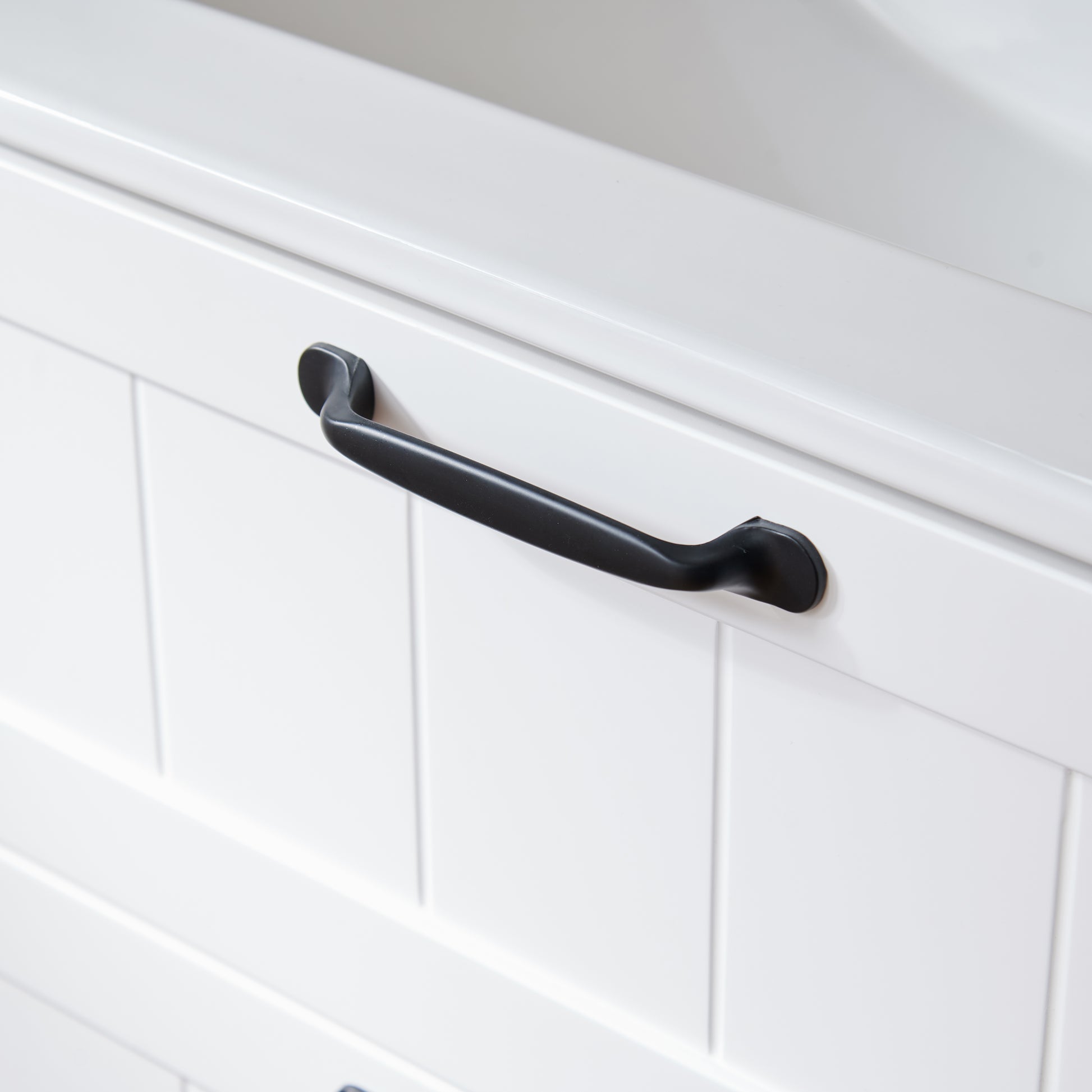 31.5 Inch White Bathroom Vanity with Double Drawers