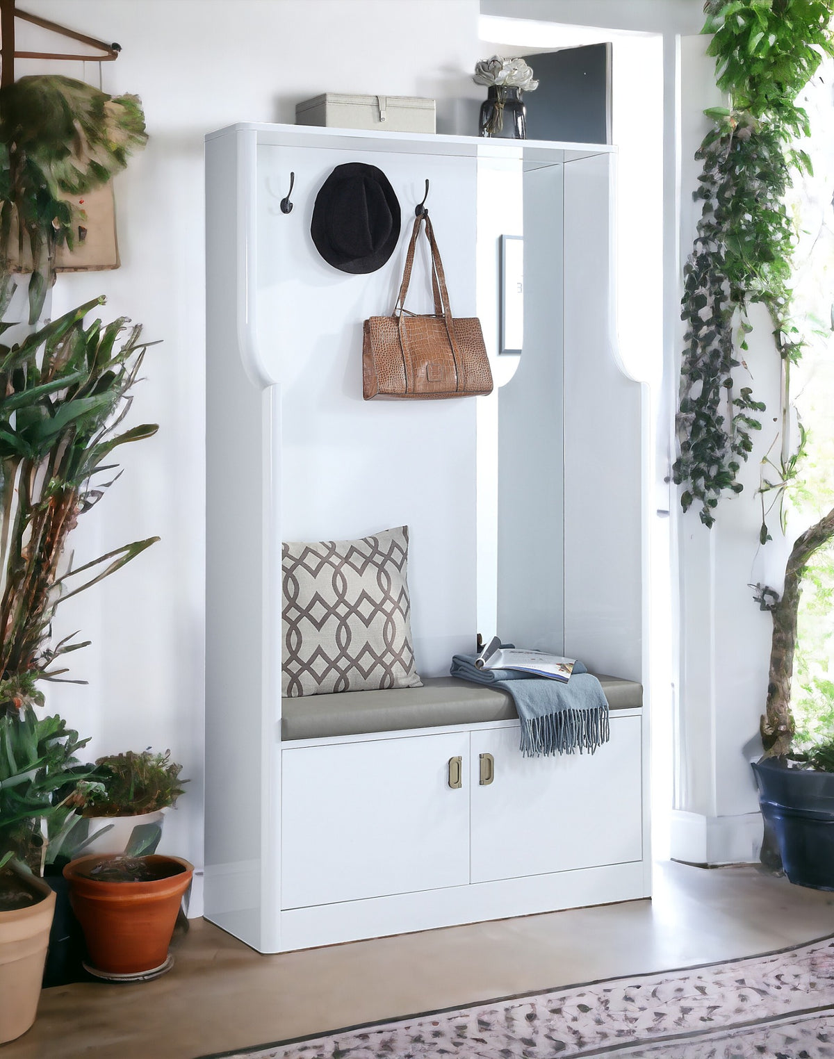 Buck II White Hall Tree - Storage & Comfort