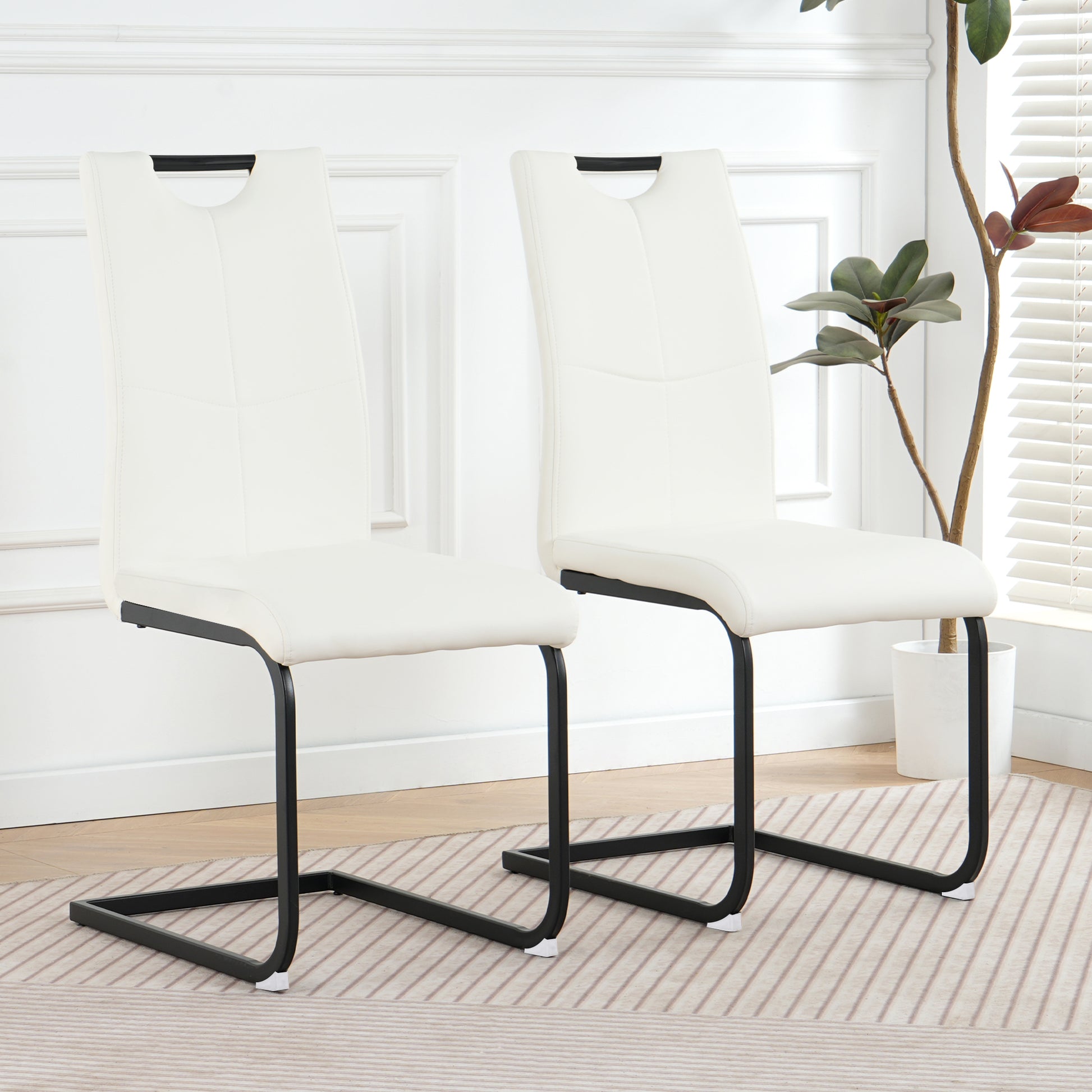 Modern  White PU dining chair living room chair upholstered chair, black metal chair leg design, kitchen, living room, bedroom, dining room side chair (Set of 2)