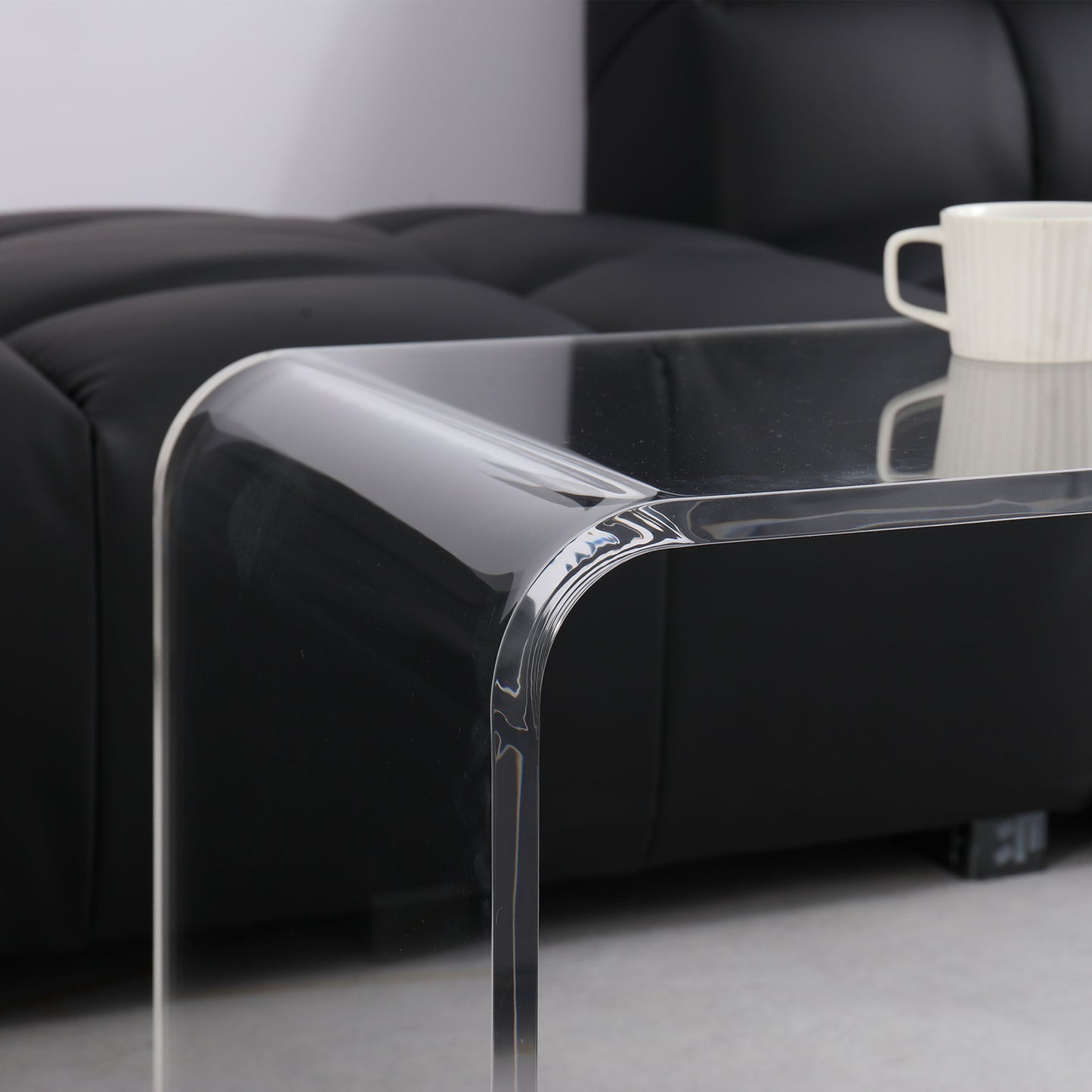 Clear Acrylic Coffee Table for Dining Room Storage and Display