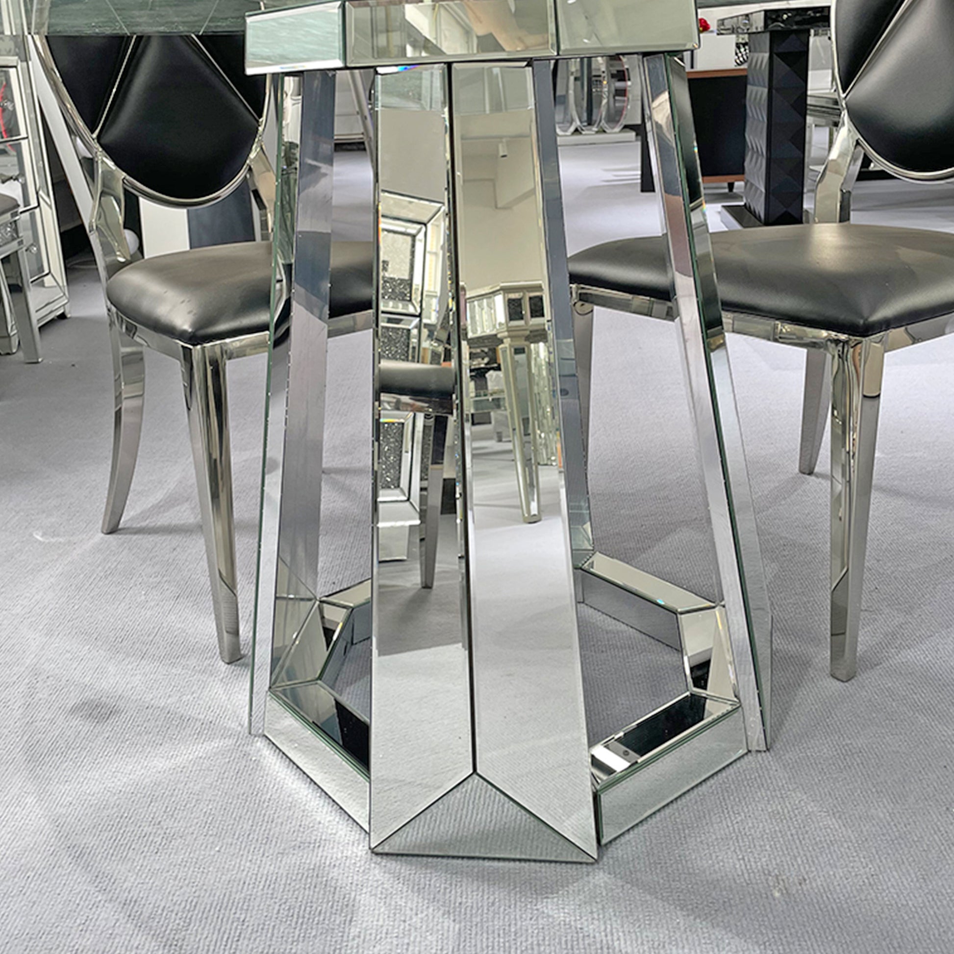 Modern Round Glass Dining Table with Mirrored Base for Dining Room