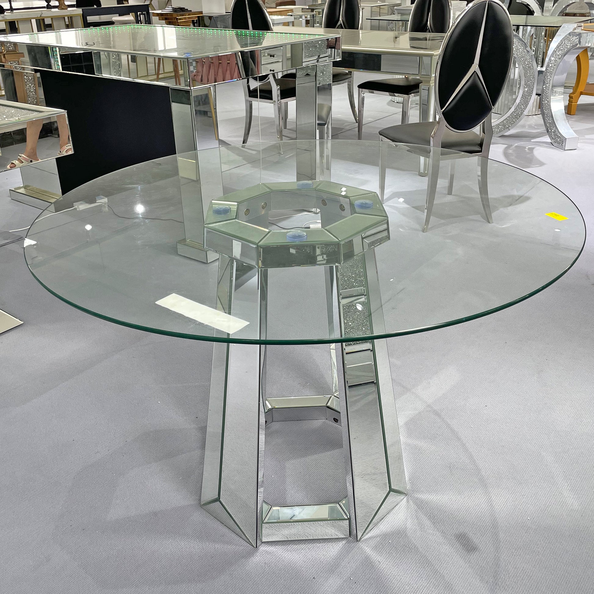 Modern Round Glass Dining Table with Mirrored Base for Dining Room
