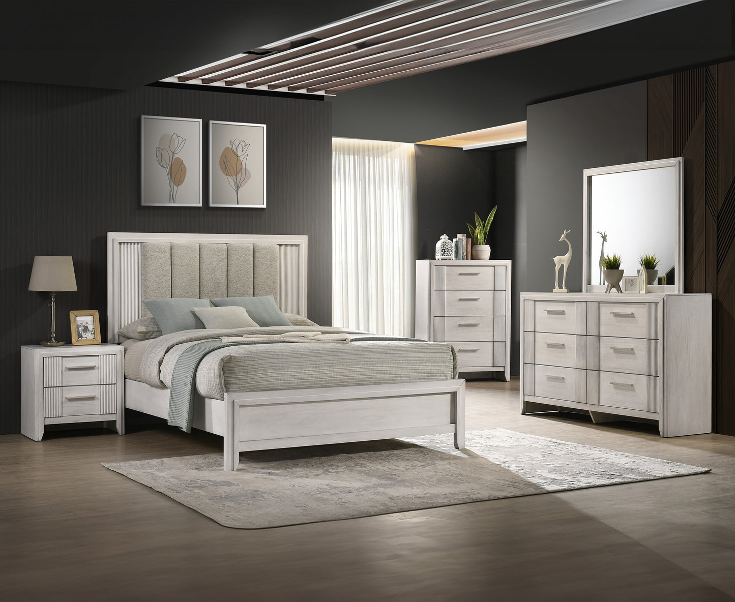Queen Size Antique White Bed Frame - Contemporary Style for Bedroom