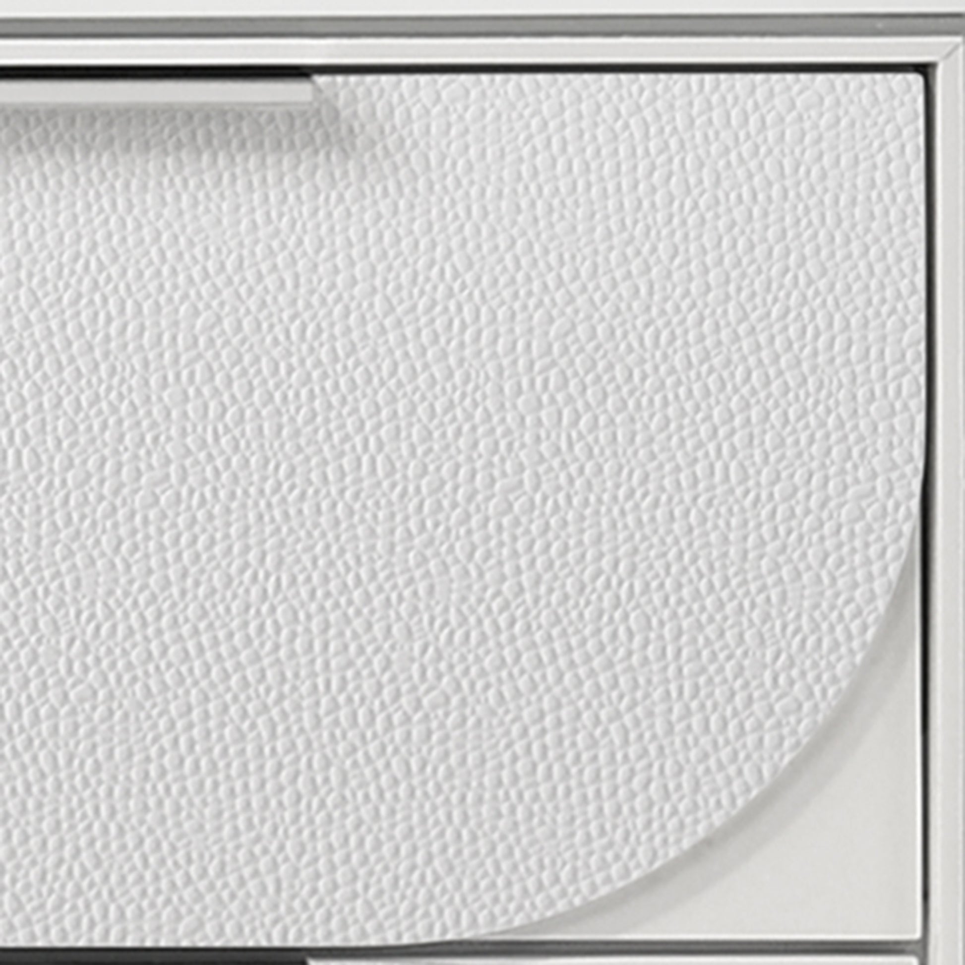 Tarian Queen Bed - White Boucle & Pearl White Storage