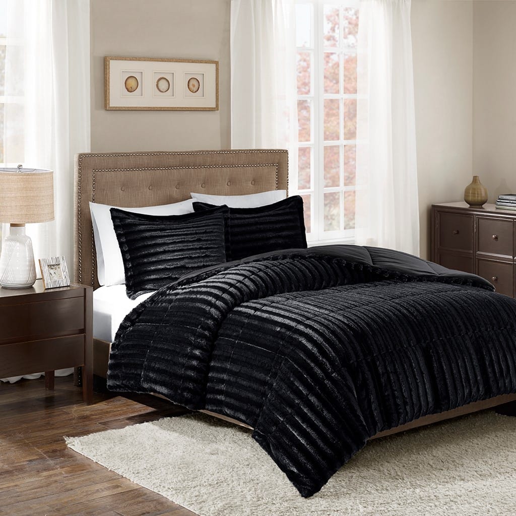 King Faux Fur Comforter Set - Black Polyester