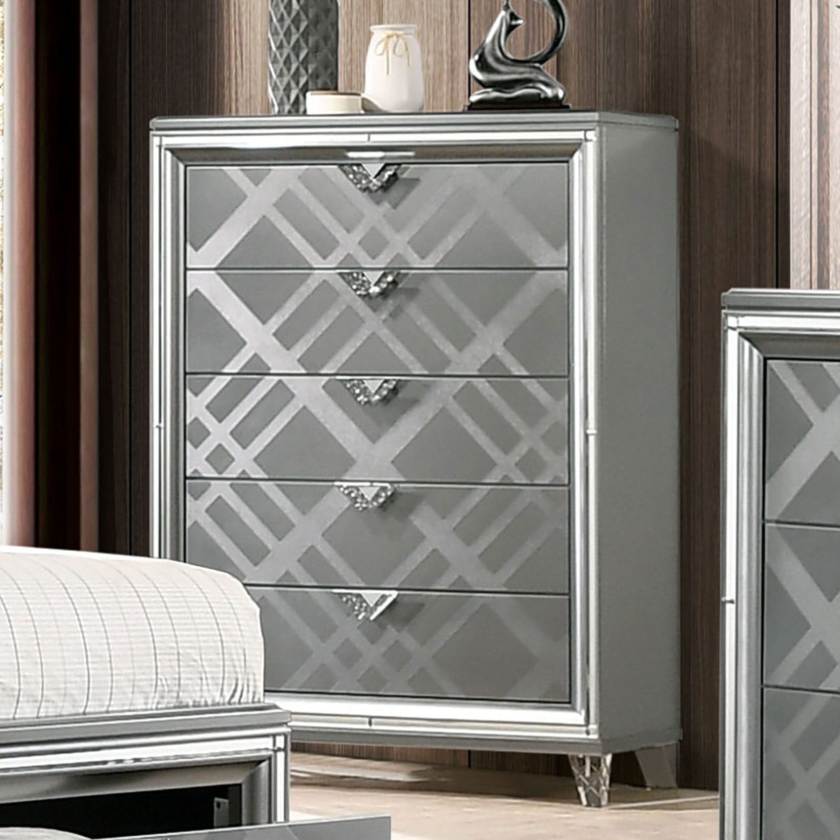 Contemporary Silver Wood Chest with Mirror for Bedroom Storage