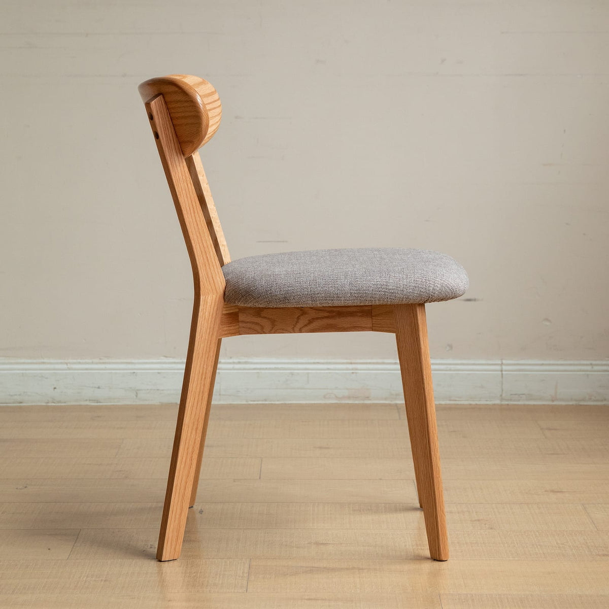 Set of 2 Solid Oak Dining Chairs - Natural Wood Finish