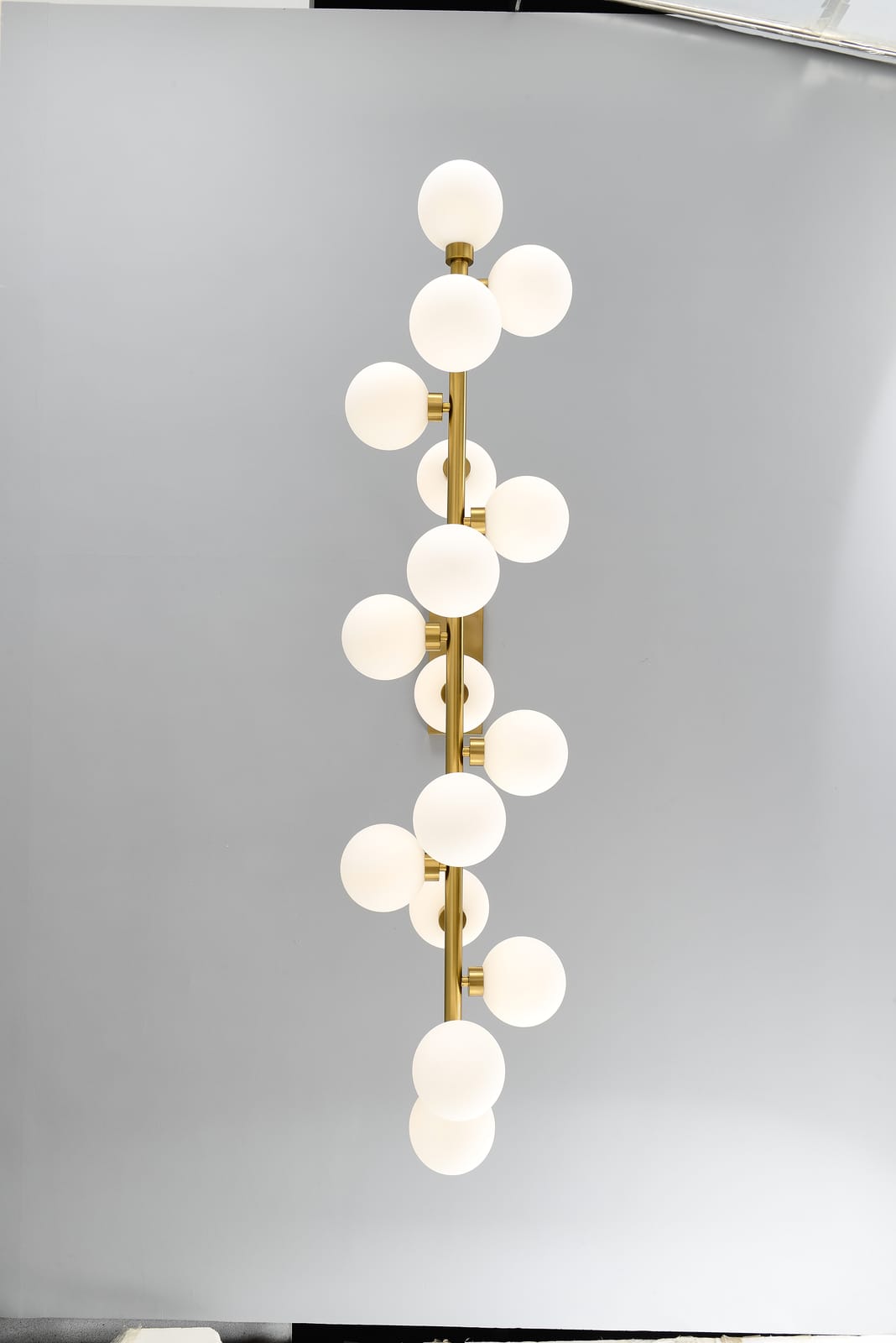 16-Light Farmhouse Chandelier - Gold+White Metal, Opal Glass