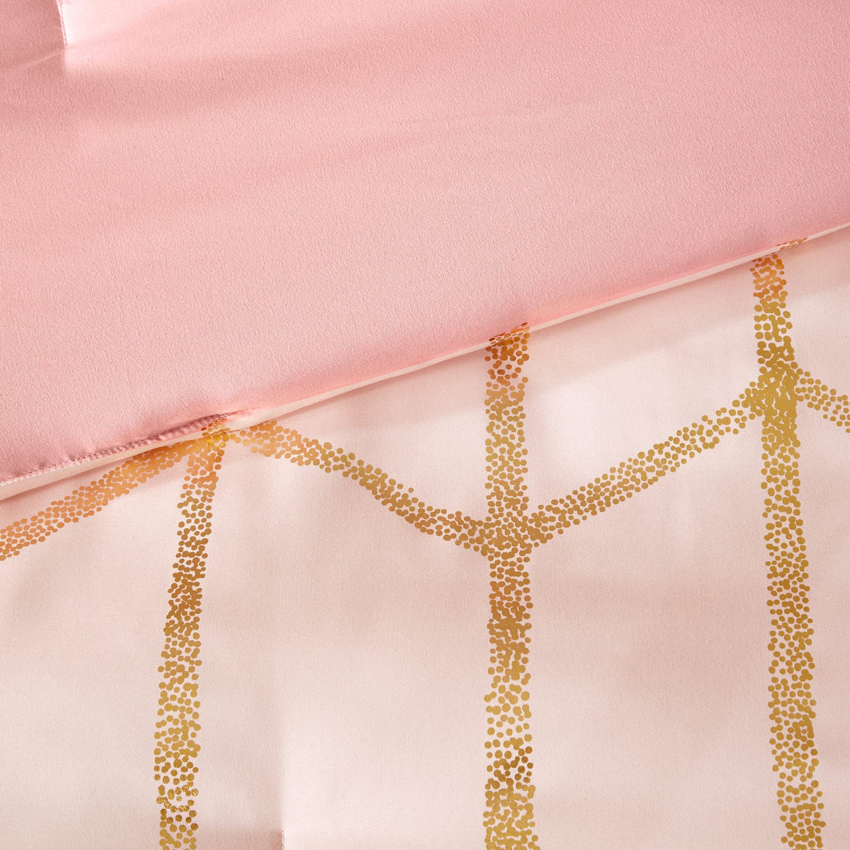King Size Blush Polyester Comforter Set with Geometric Print