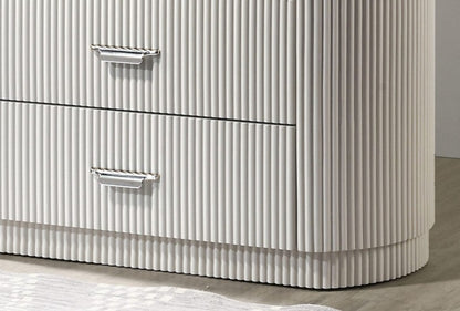 Light Gray Contemporary Chest - 5 Drawers for Bedroom