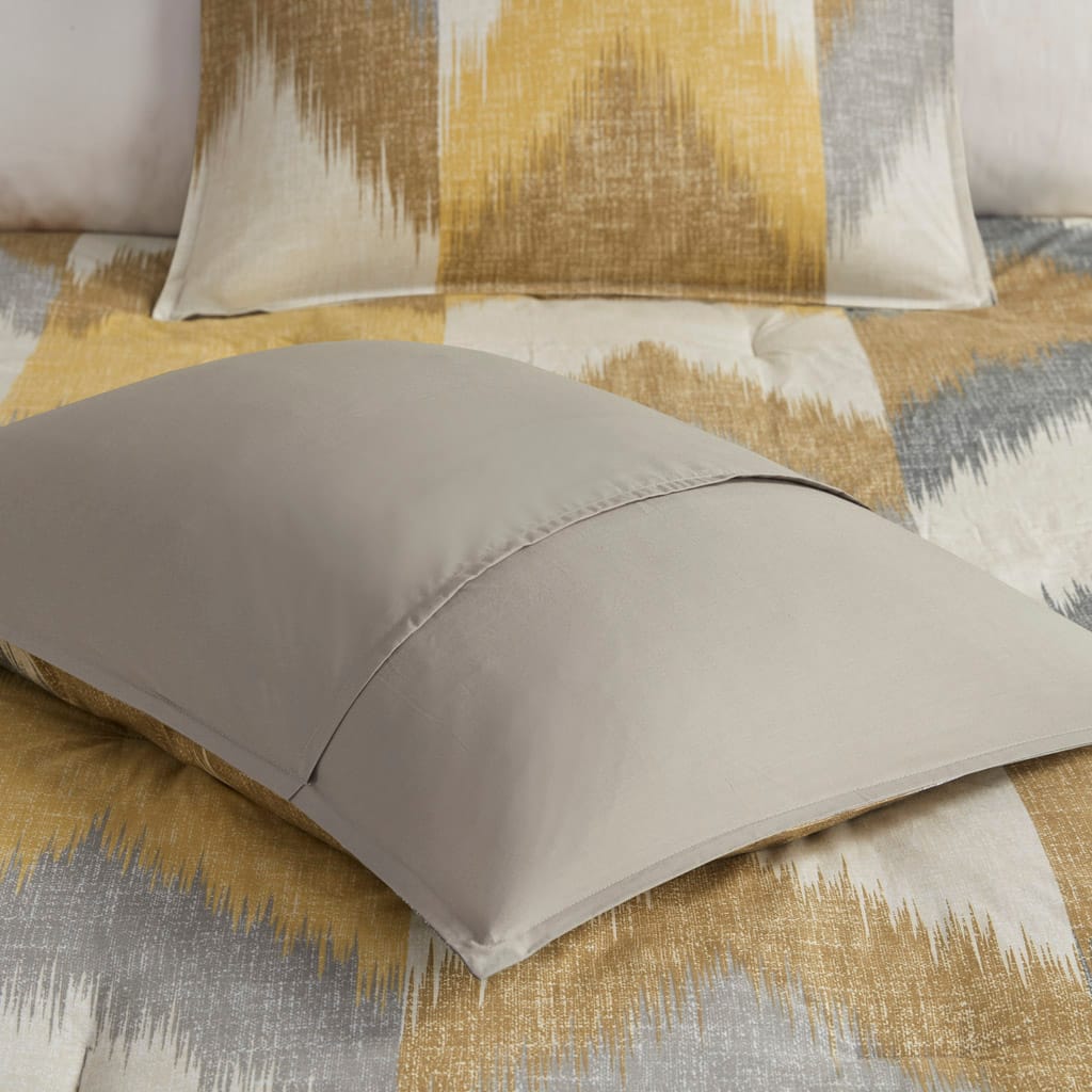 King Size Yellow Polyester Comforter Set