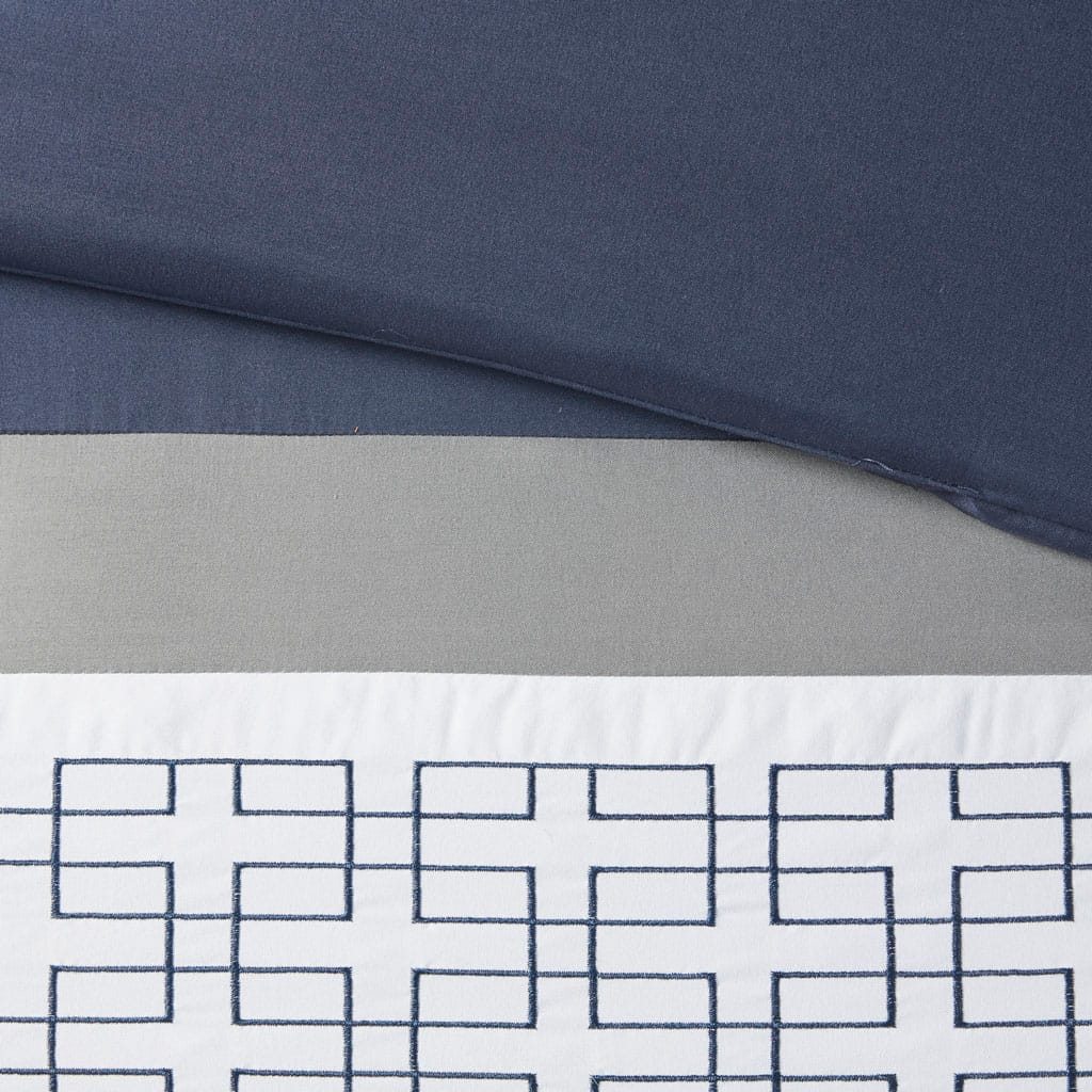 8 Piece Embroidered Navy Queen Comforter Set - Luxurious Comfort