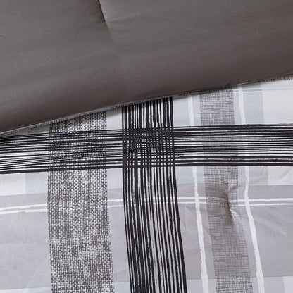 Full/Queen Plaid Comforter Set - Black & Grey