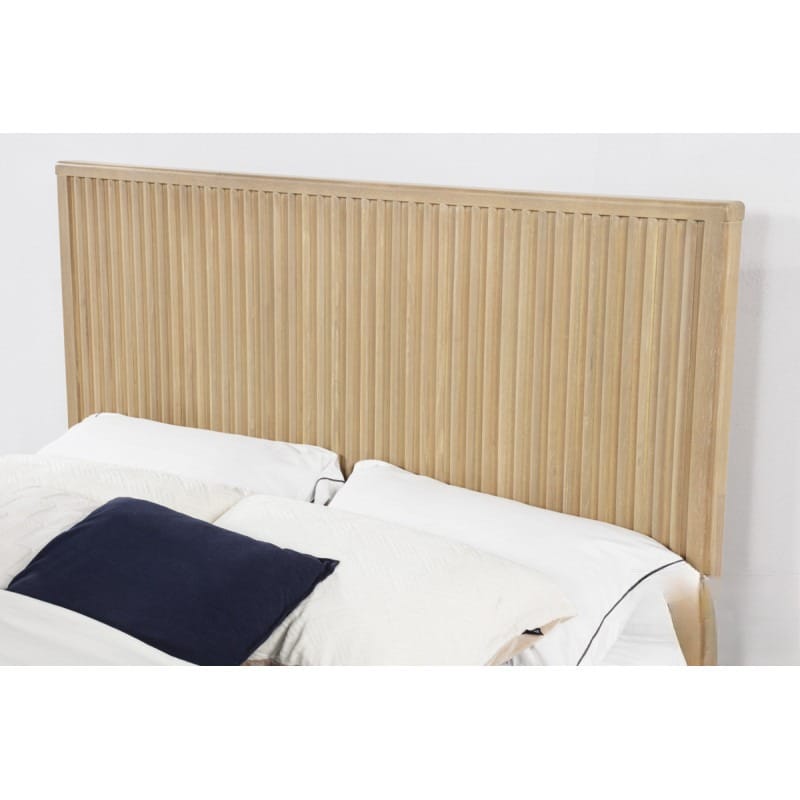 Queen Light Oak Wood Platform Bed Frame Contemporary Design for Bedroom