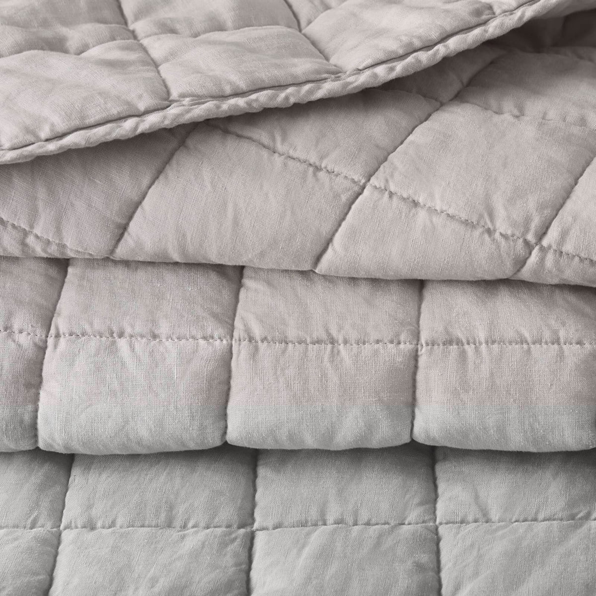 King Size Linen Quilt Set Gray for Bedrooms