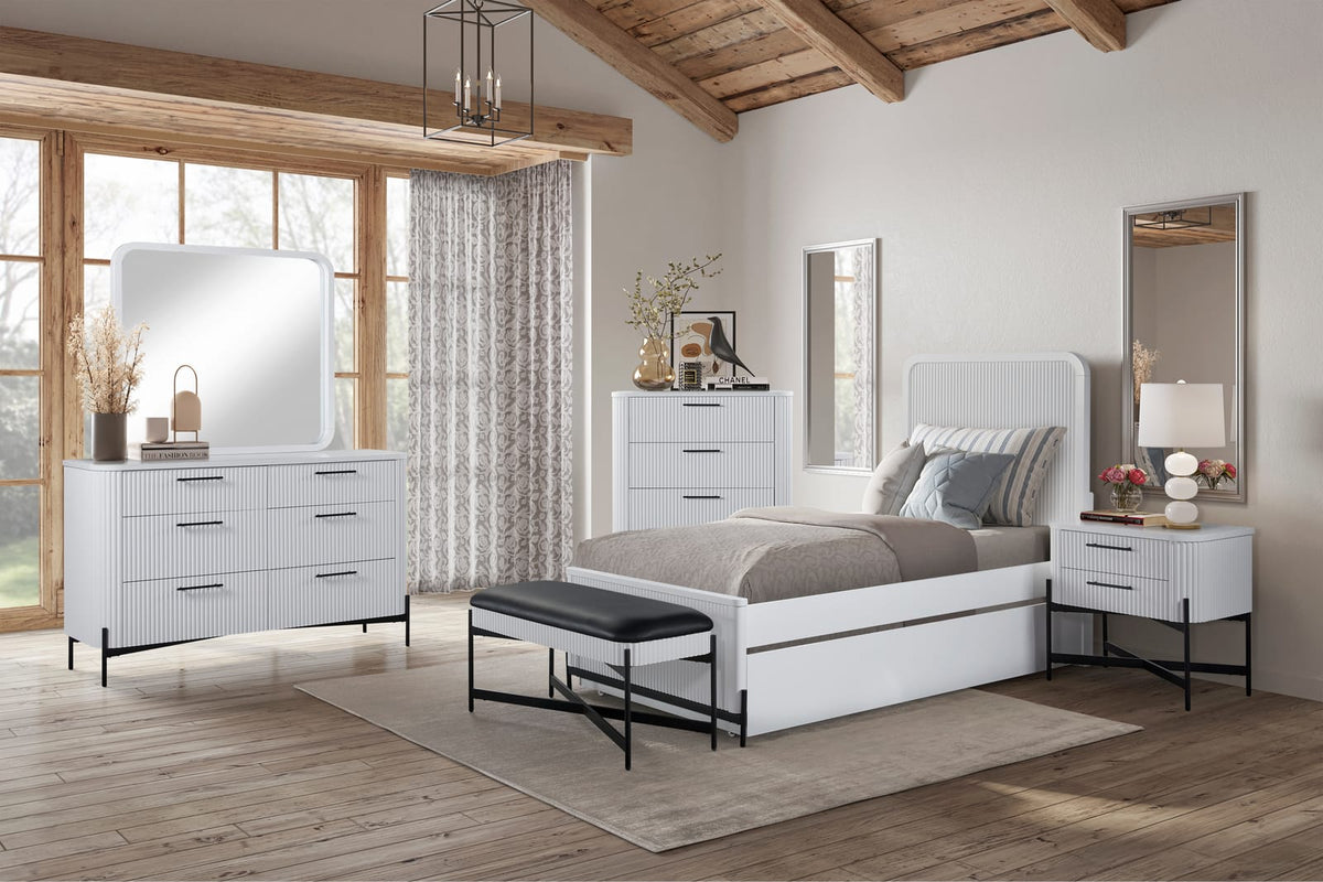 White 6 Drawer Dresser - Solid Wood MDF Bedroom Storage