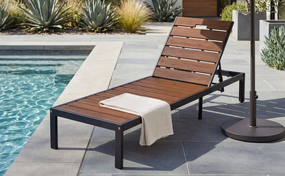 Black+Brown Acacia Wood Patio Chaise Lounge - Outdoor Daybed